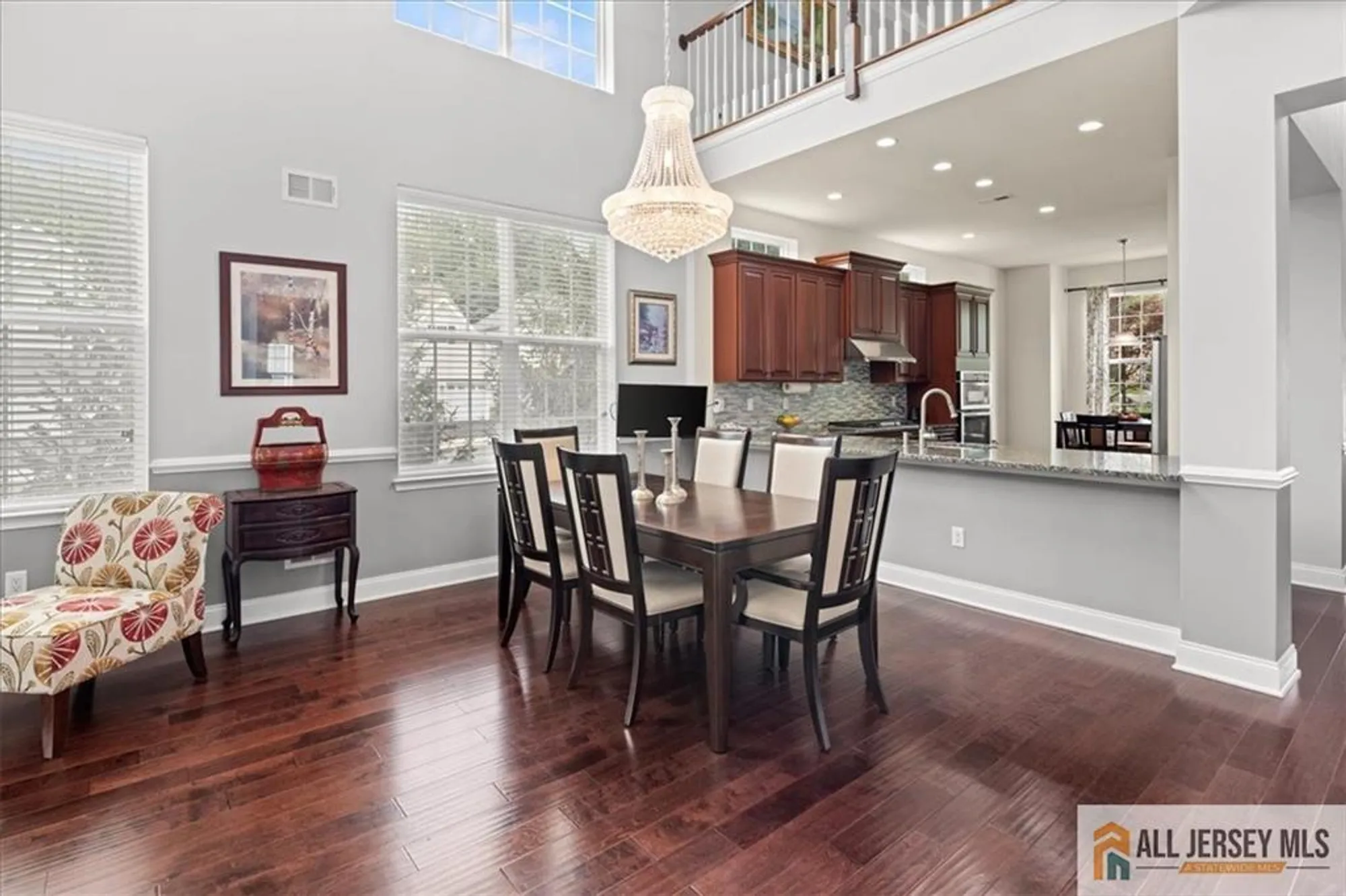 Property Slideshow image 13 of 61 | 19 dunwell dr, Kendall Park, NJ, 08824