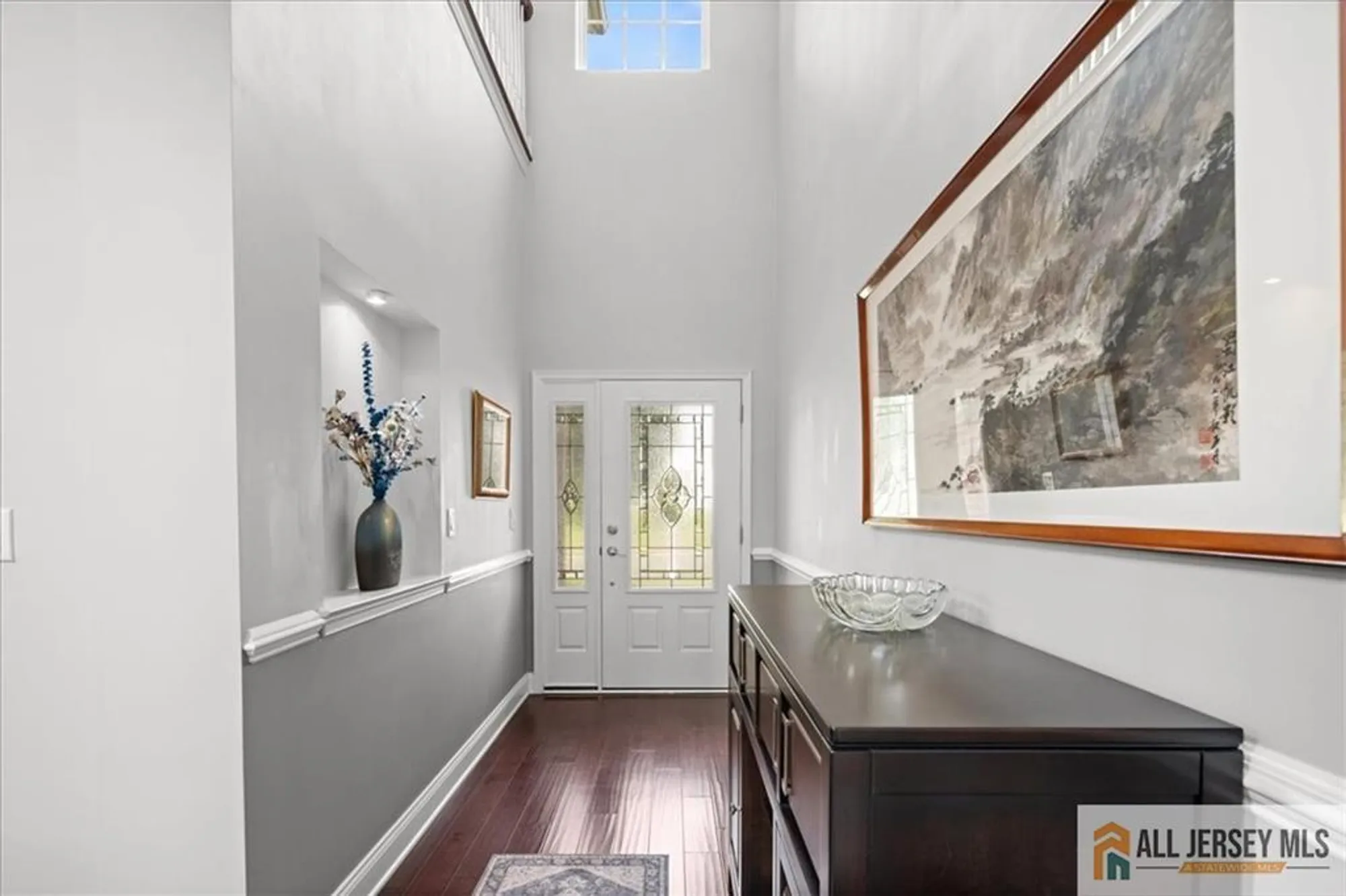 Property Slideshow image 6 of 61 | 19 dunwell dr, Kendall Park, NJ, 08824