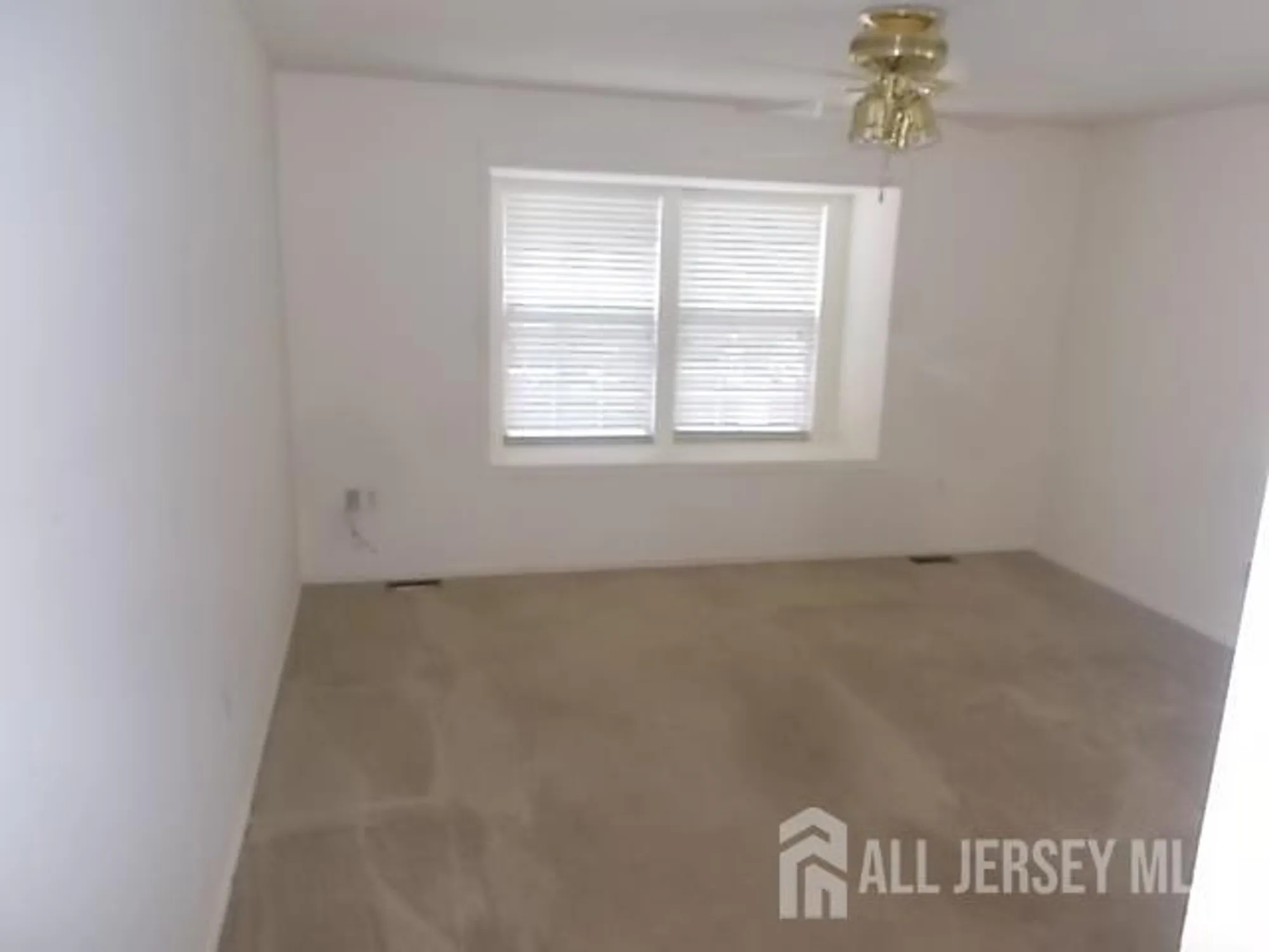 Property Slideshow image 9 of 11 | 29 hillsborough dr b, Monroe, NJ, 08831