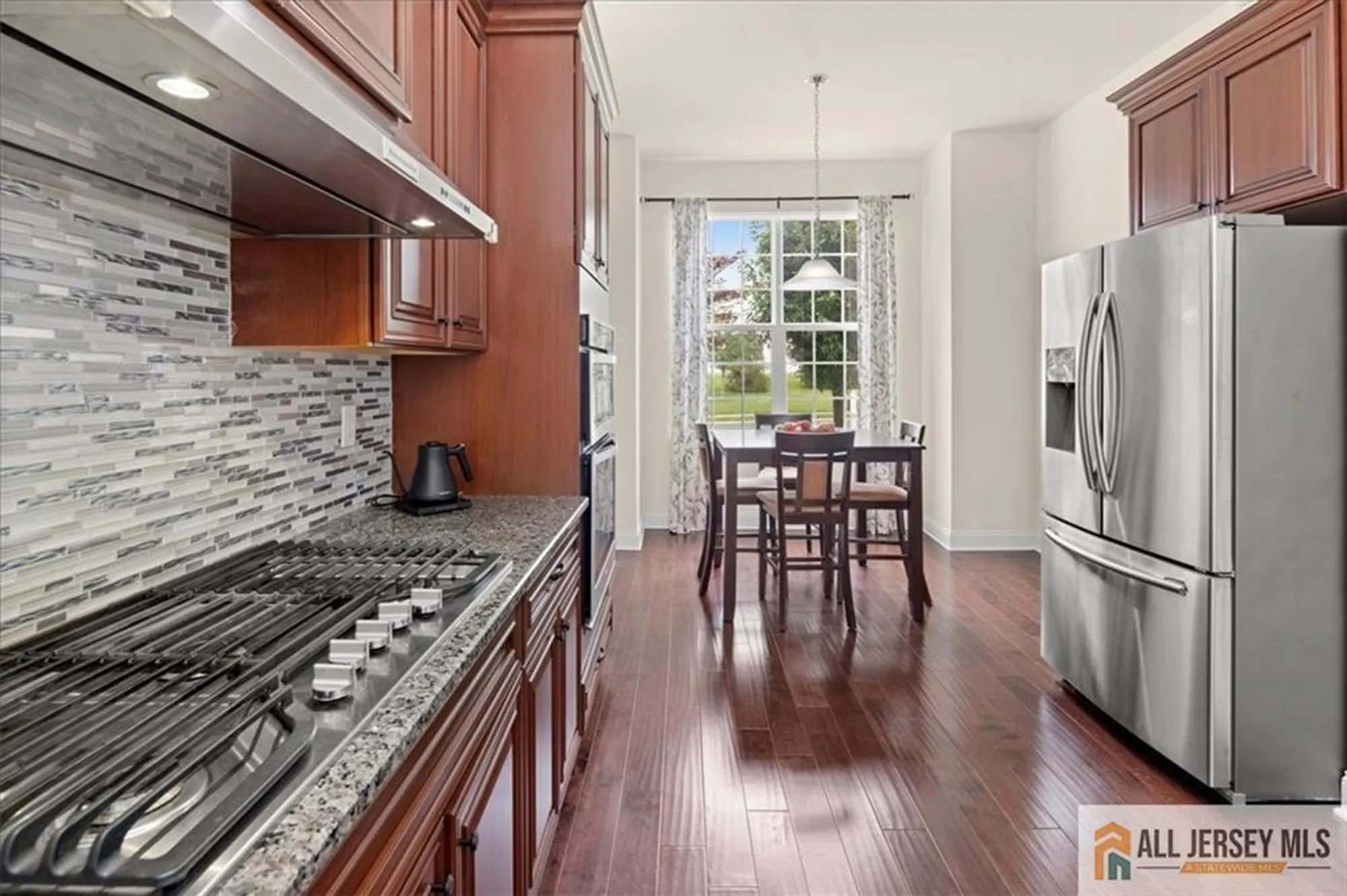 Property Slideshow image 9 of 61 | 19 dunwell dr, Kendall Park, NJ, 08824