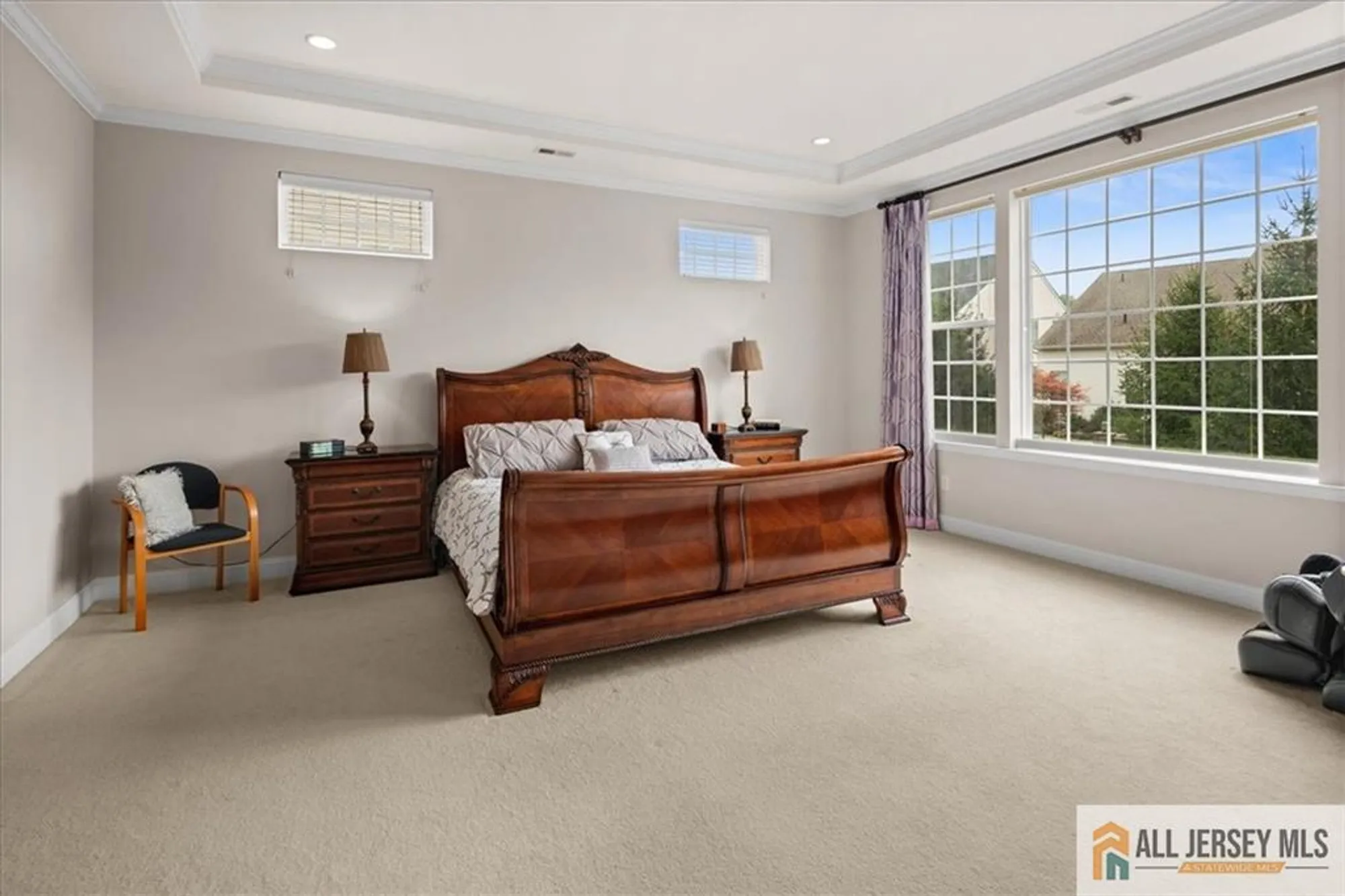 Property Slideshow image 22 of 61 | 19 dunwell dr, Kendall Park, NJ, 08824