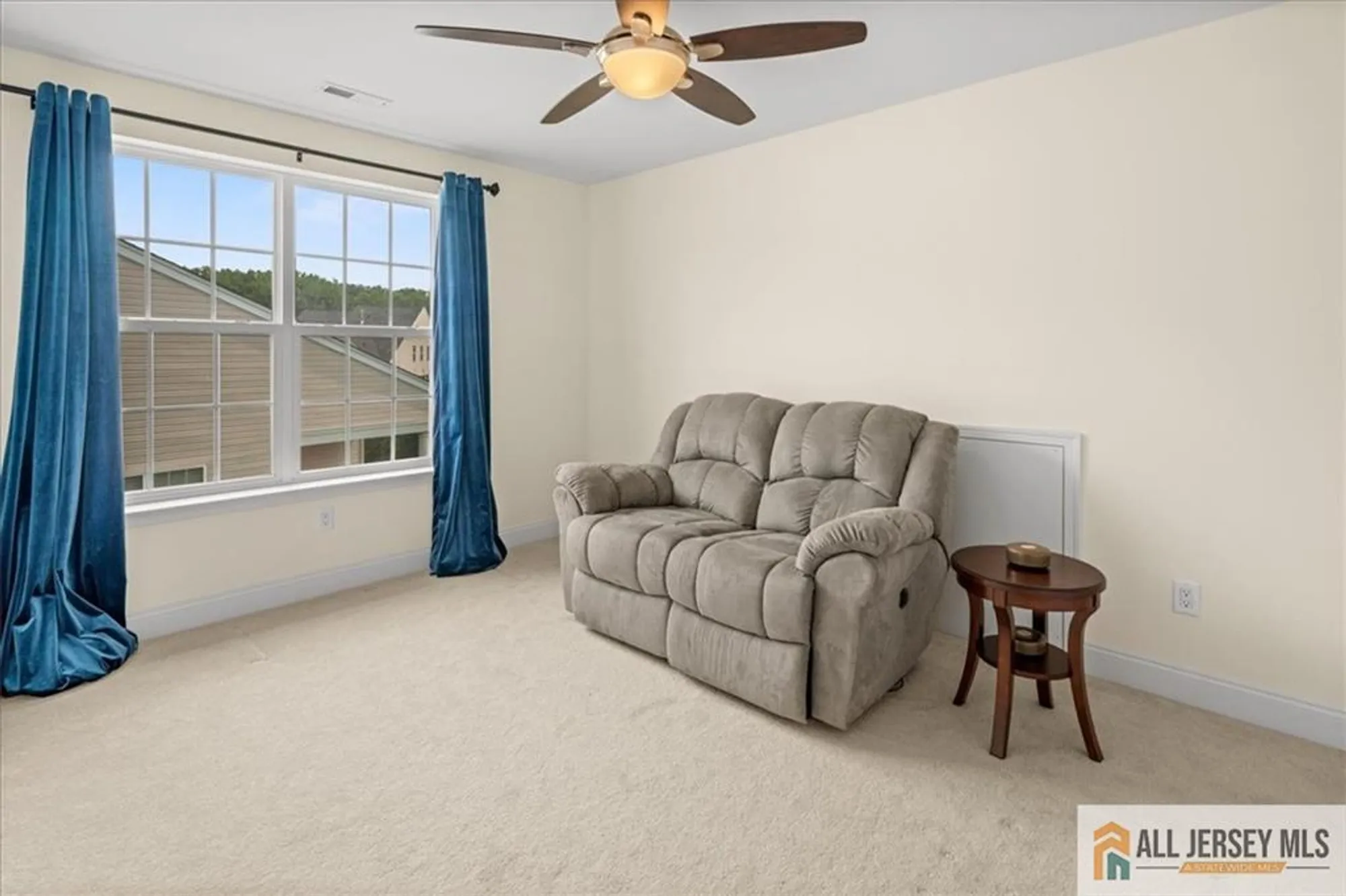 Property Slideshow image 38 of 61 | 19 dunwell dr, Kendall Park, NJ, 08824