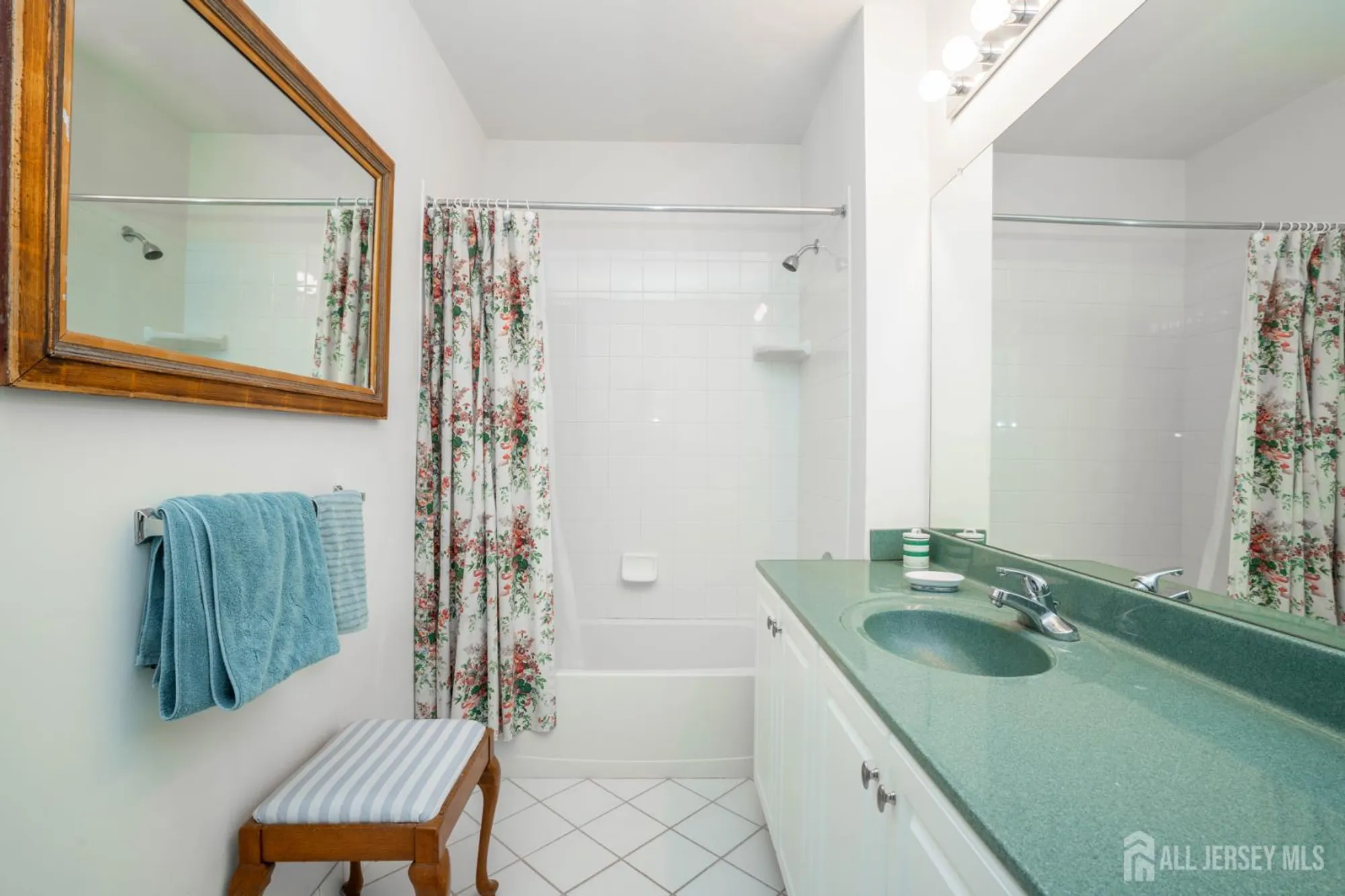 Property Slideshow image 21 of 27 | 100 middlesex blvd 140, Plainsboro, NJ, 08536