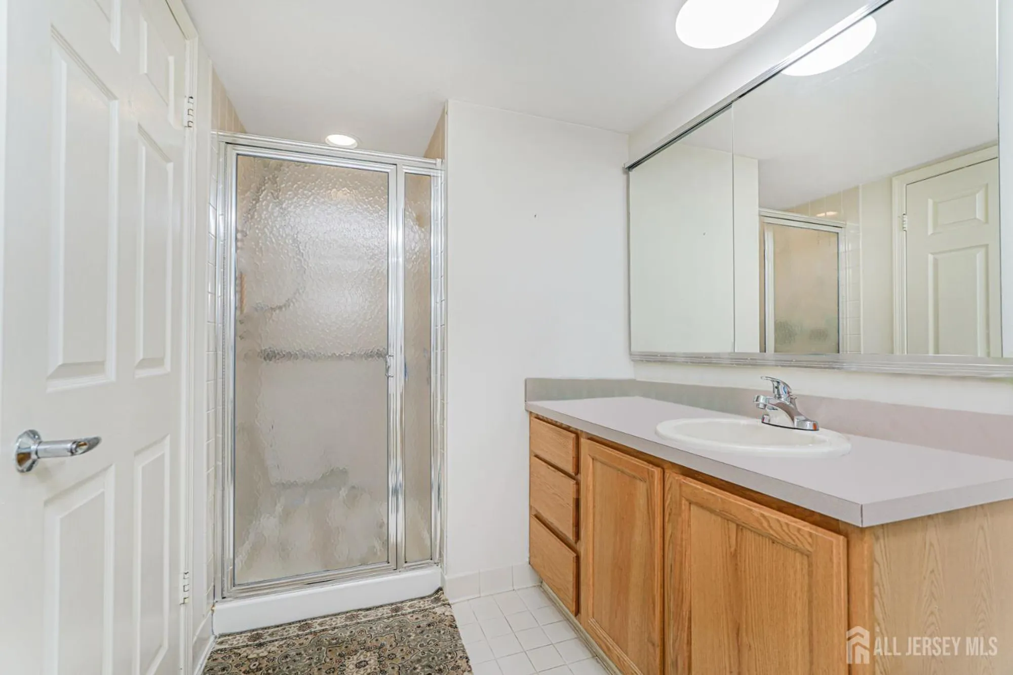 Property Slideshow image 15 of 29 | 134 blackbird dr, Monroe, NJ, 08831