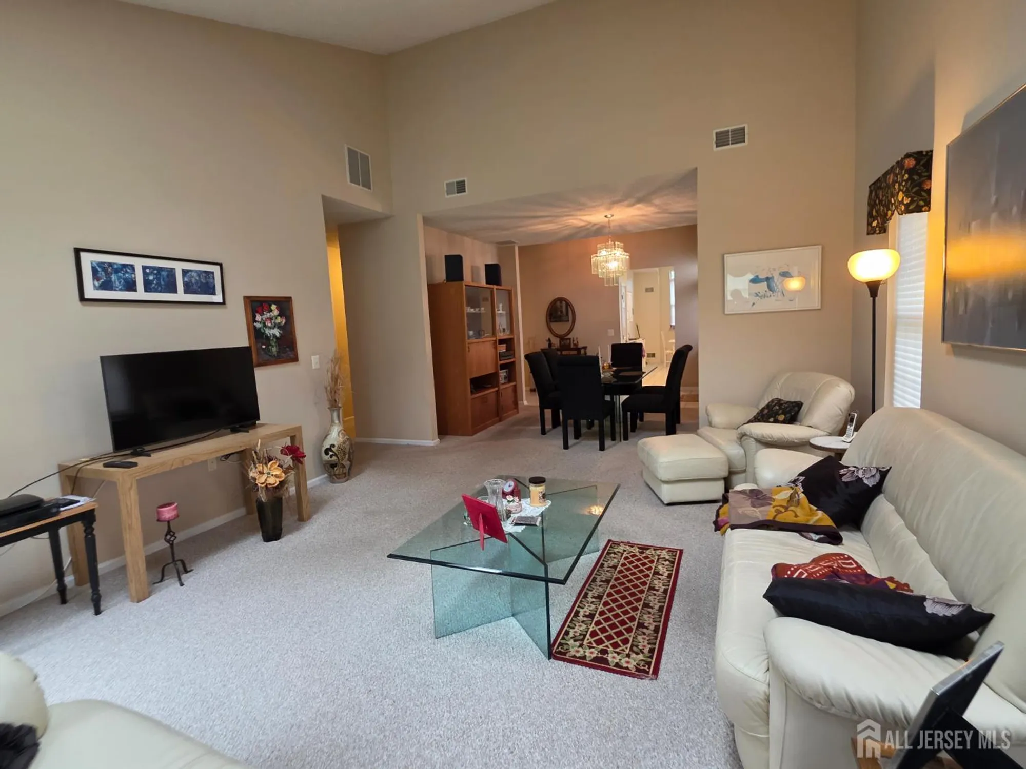 Property Slideshow image 6 of 18 | 34 stonewyck pl, Monroe, NJ, 08831