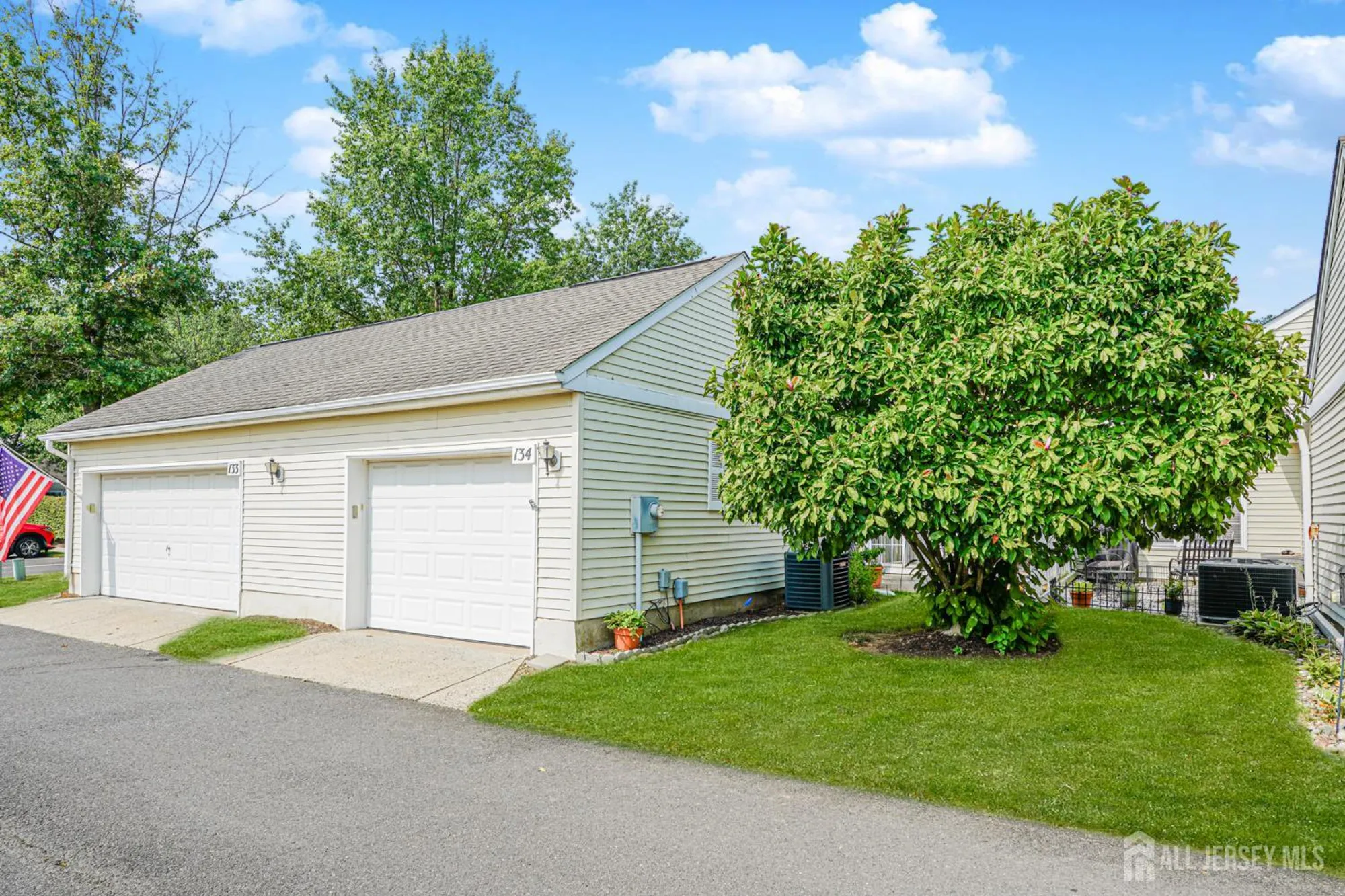 Property Slideshow image 20 of 29 | 134 blackbird dr, Monroe, NJ, 08831