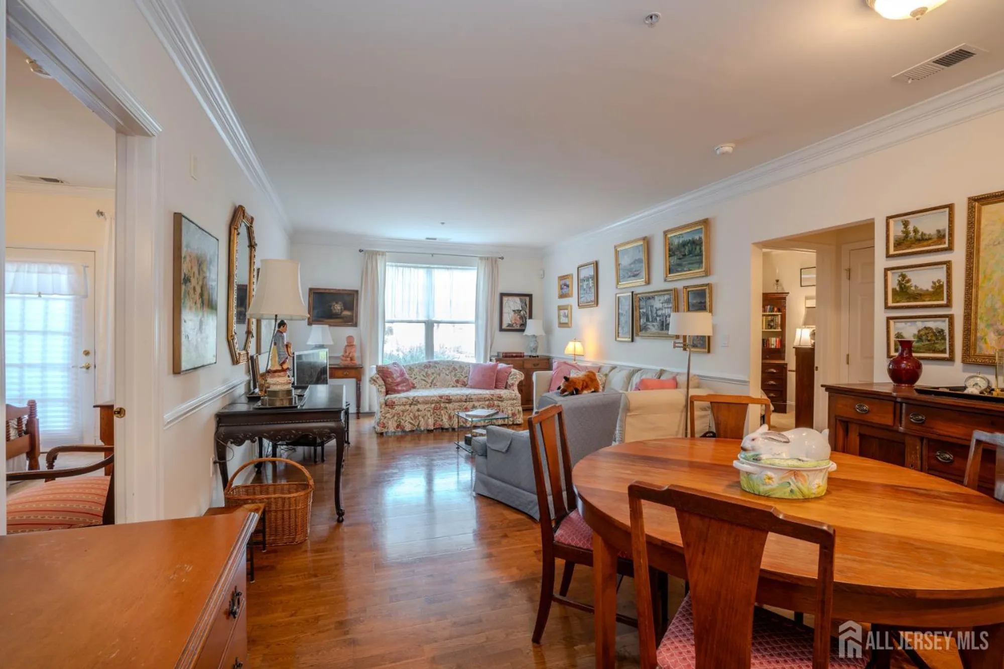 Property Slideshow image 8 of 27 | 100 middlesex blvd 140, Plainsboro, NJ, 08536