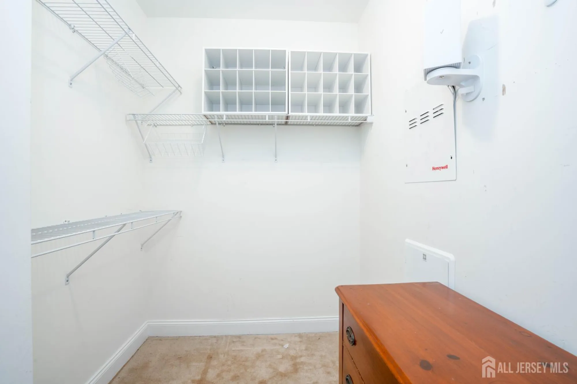 Property Slideshow image 17 of 27 | 100 middlesex blvd 140, Plainsboro, NJ, 08536