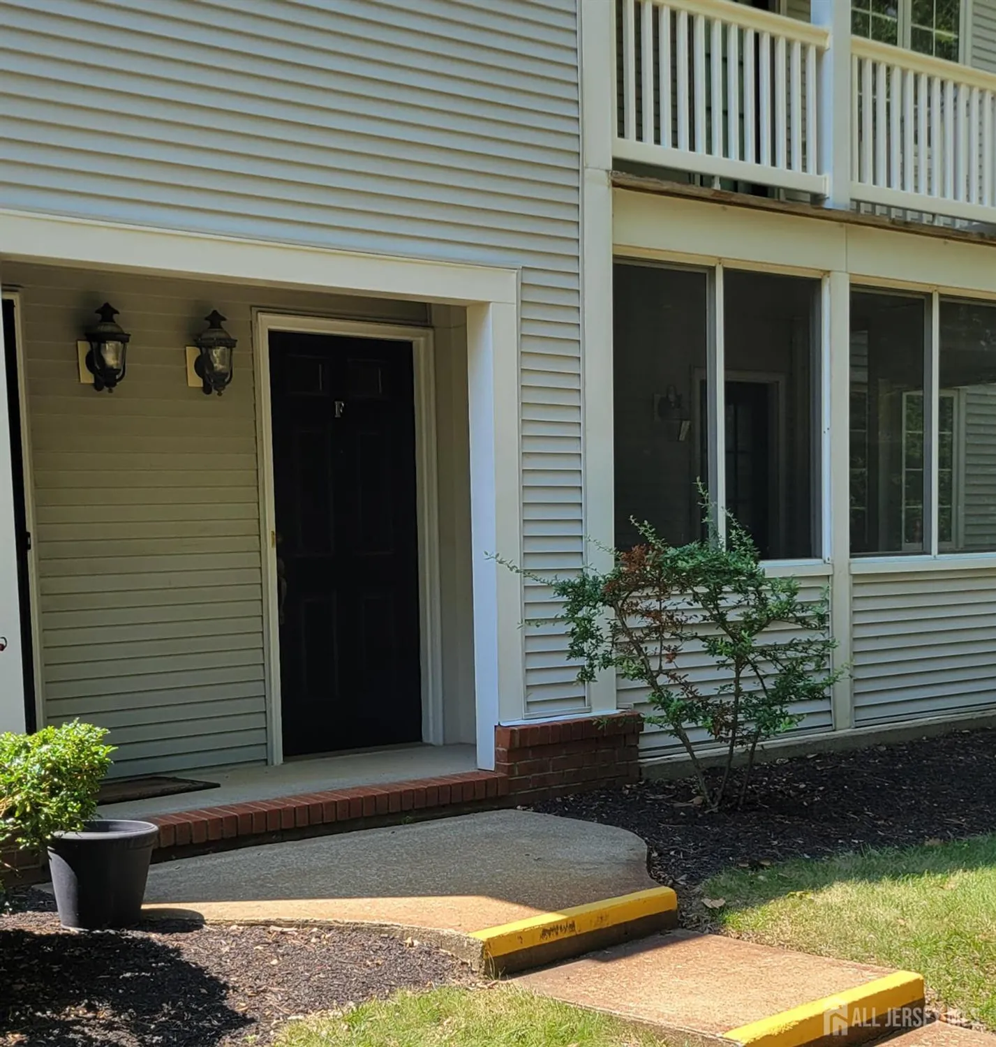 Property Slideshow image 2 of 24 | 85f winthrop rd # 85-f, Monroe, NJ, 08831
