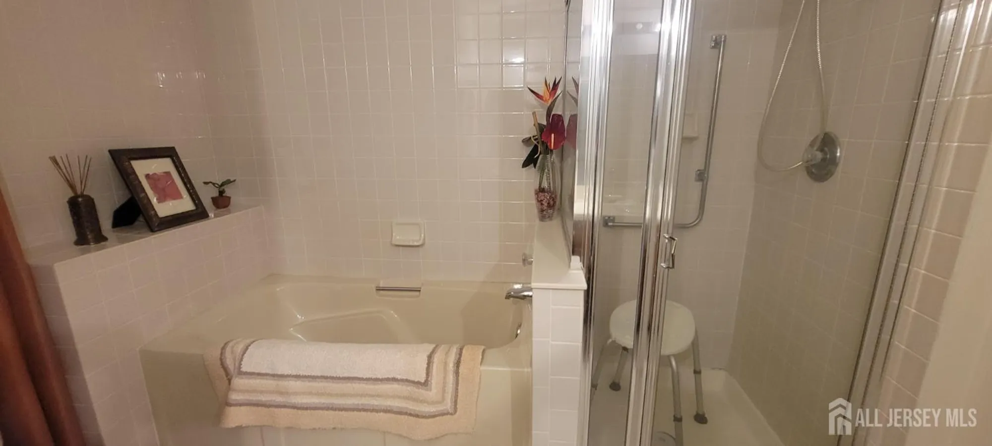 Property Slideshow image 16 of 24 | 85f winthrop rd # 85-f, Monroe, NJ, 08831