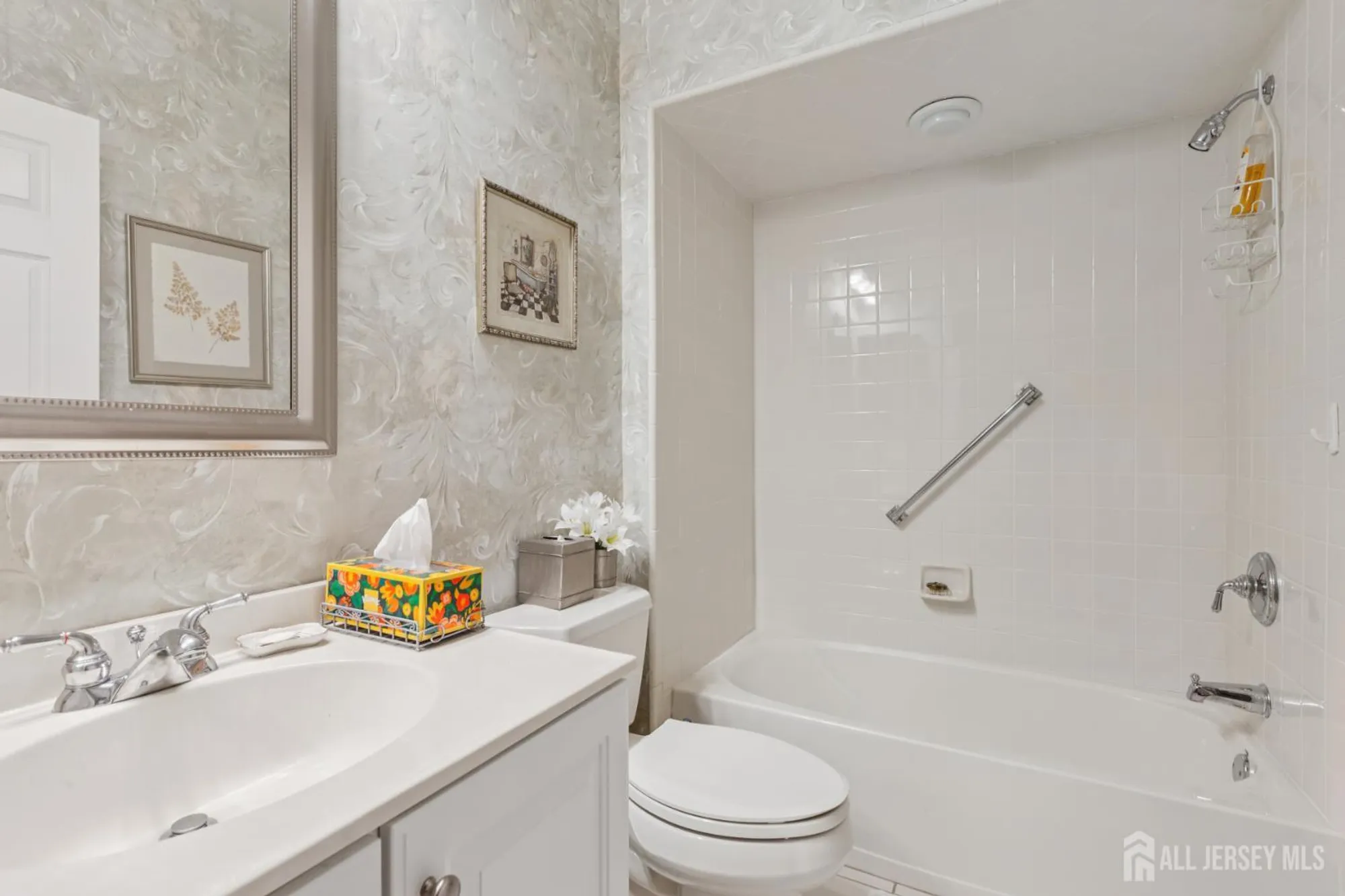 Property Slideshow image 15 of 26 | 12 whitehall rd, Monroe, NJ, 08831