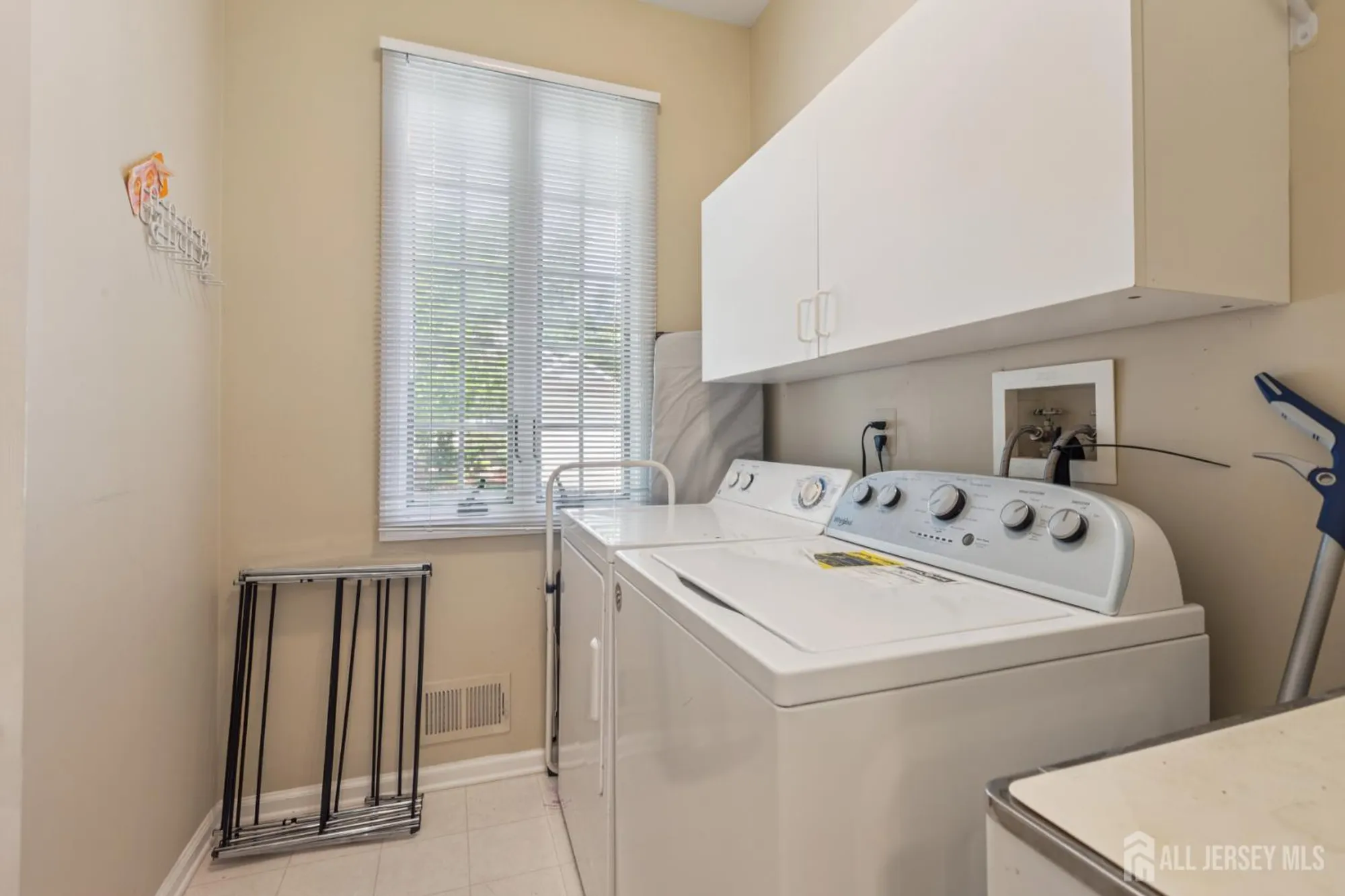 Property Slideshow image 17 of 26 | 12 whitehall rd, Monroe, NJ, 08831