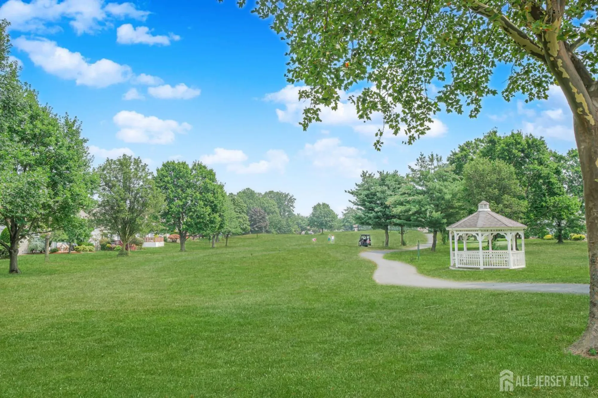 Property Slideshow image 31 of 31 | 43c winthrop rd, Monroe, NJ, 08831