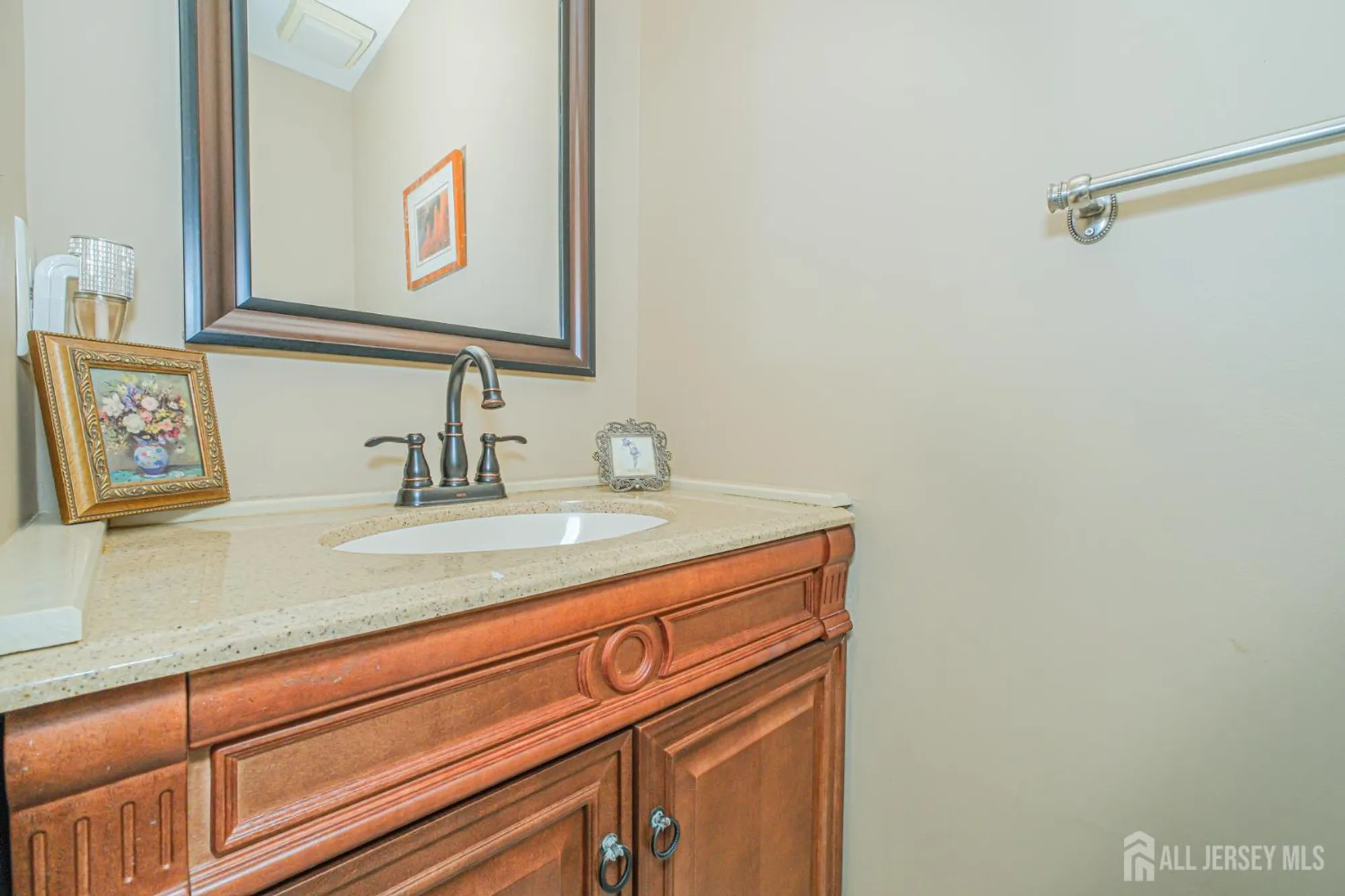 Property Slideshow image 13 of 31 | 43c winthrop rd, Monroe, NJ, 08831