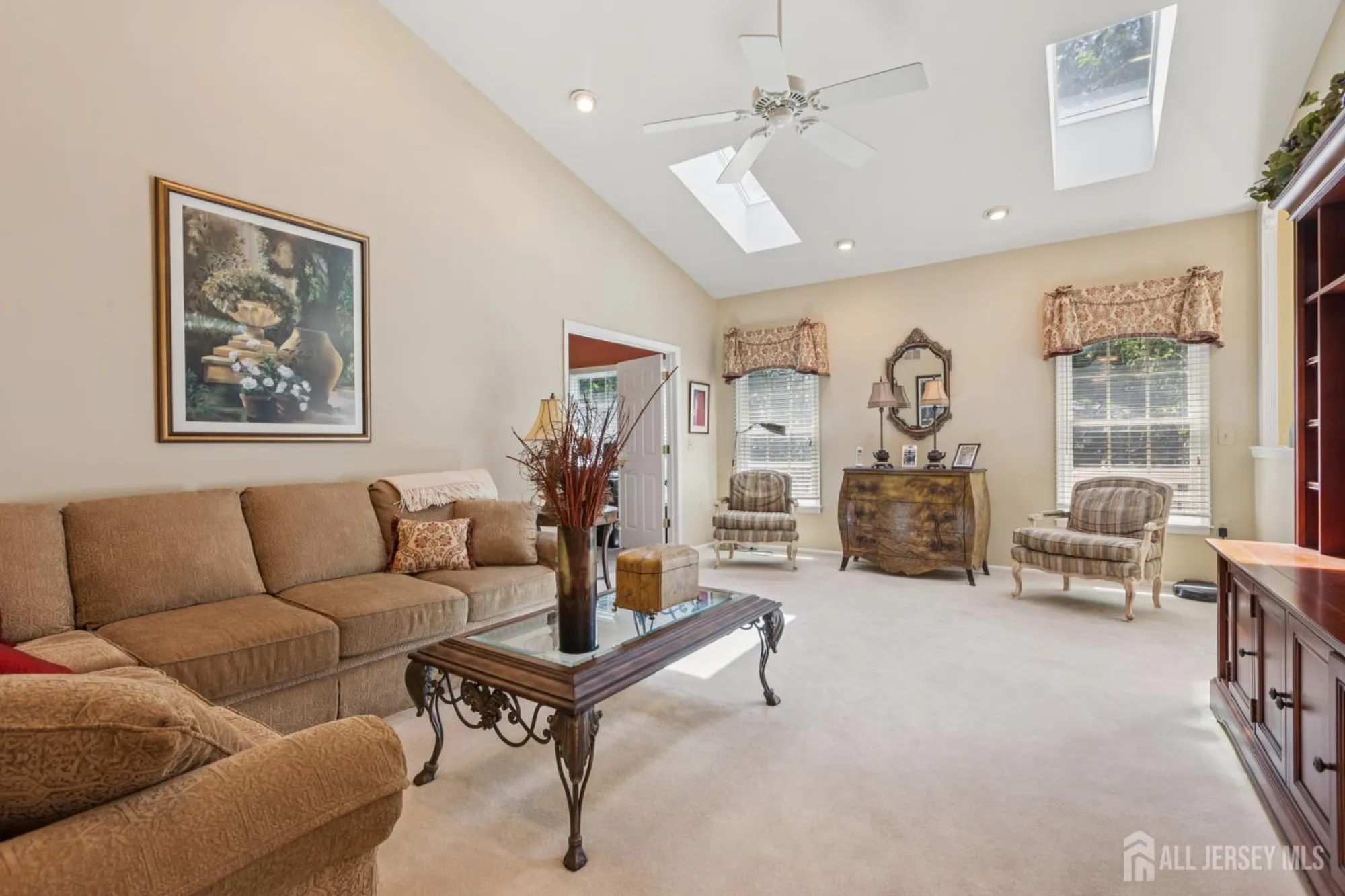 Property Slideshow image 8 of 26 | 12 whitehall rd, Monroe, NJ, 08831