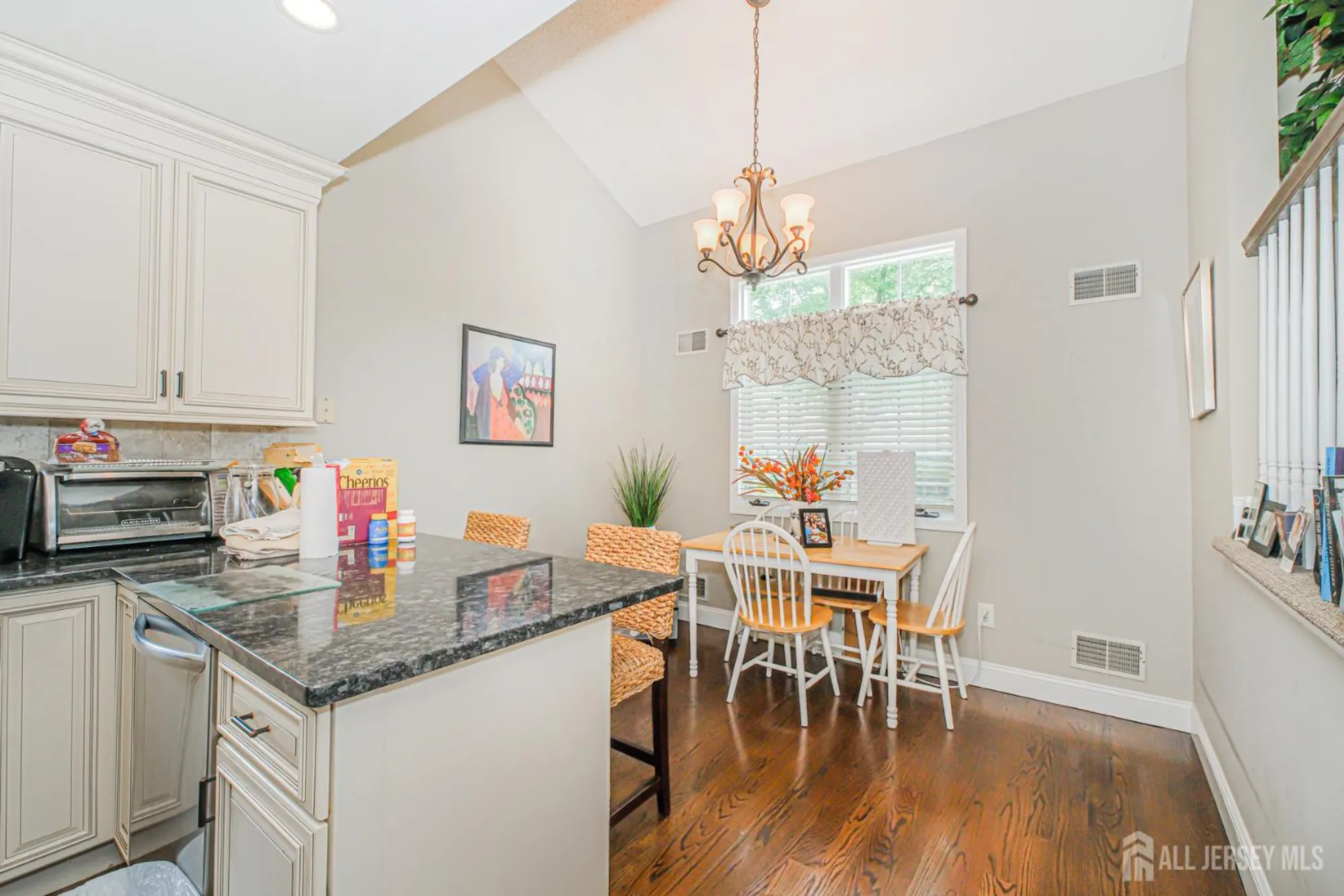 Property Slideshow image 25 of 31 | 43c winthrop rd, Monroe, NJ, 08831