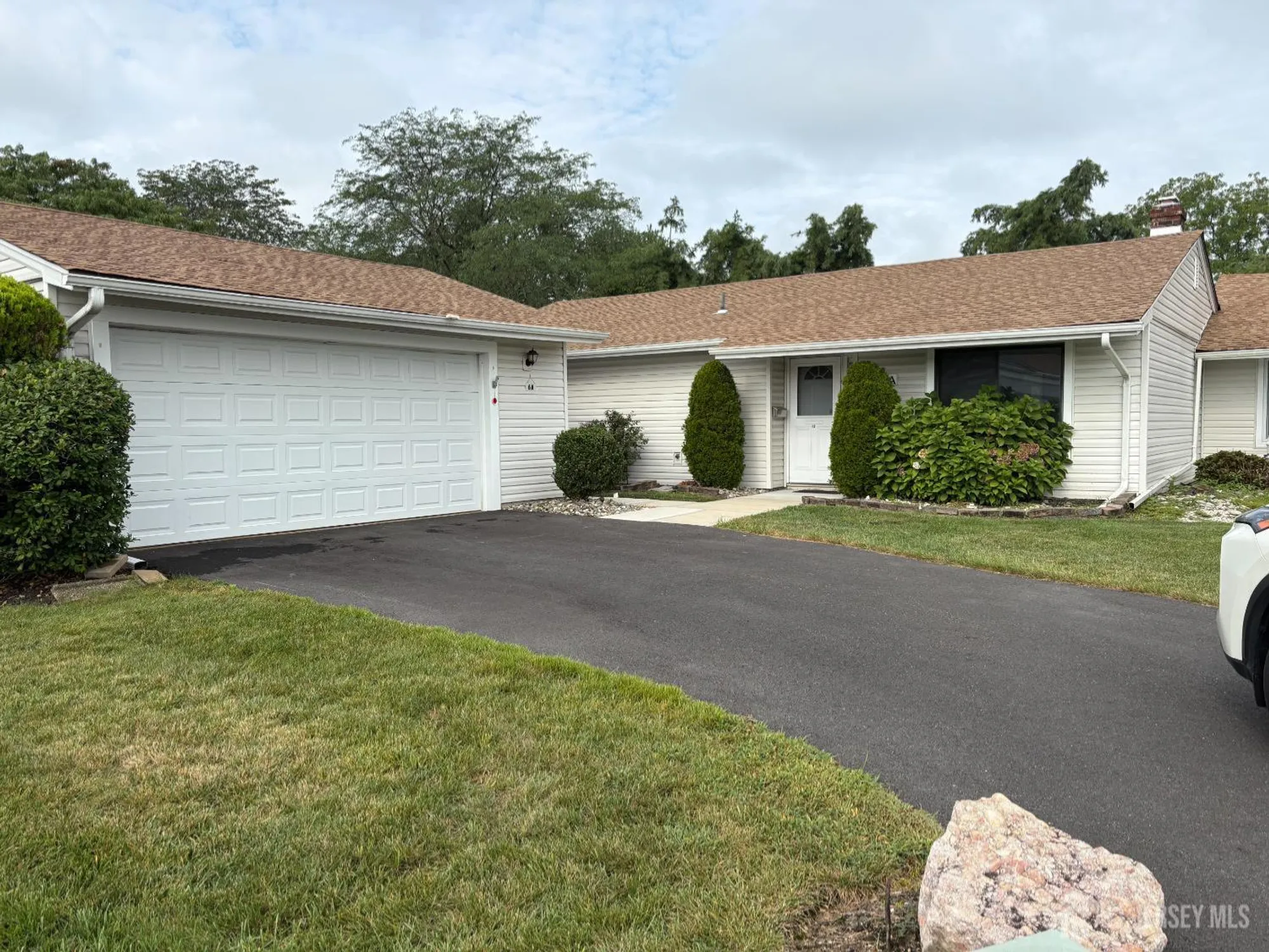 Property Slideshow image 3 of 23 | 6a aspen plz, Monroe, NJ, 08831