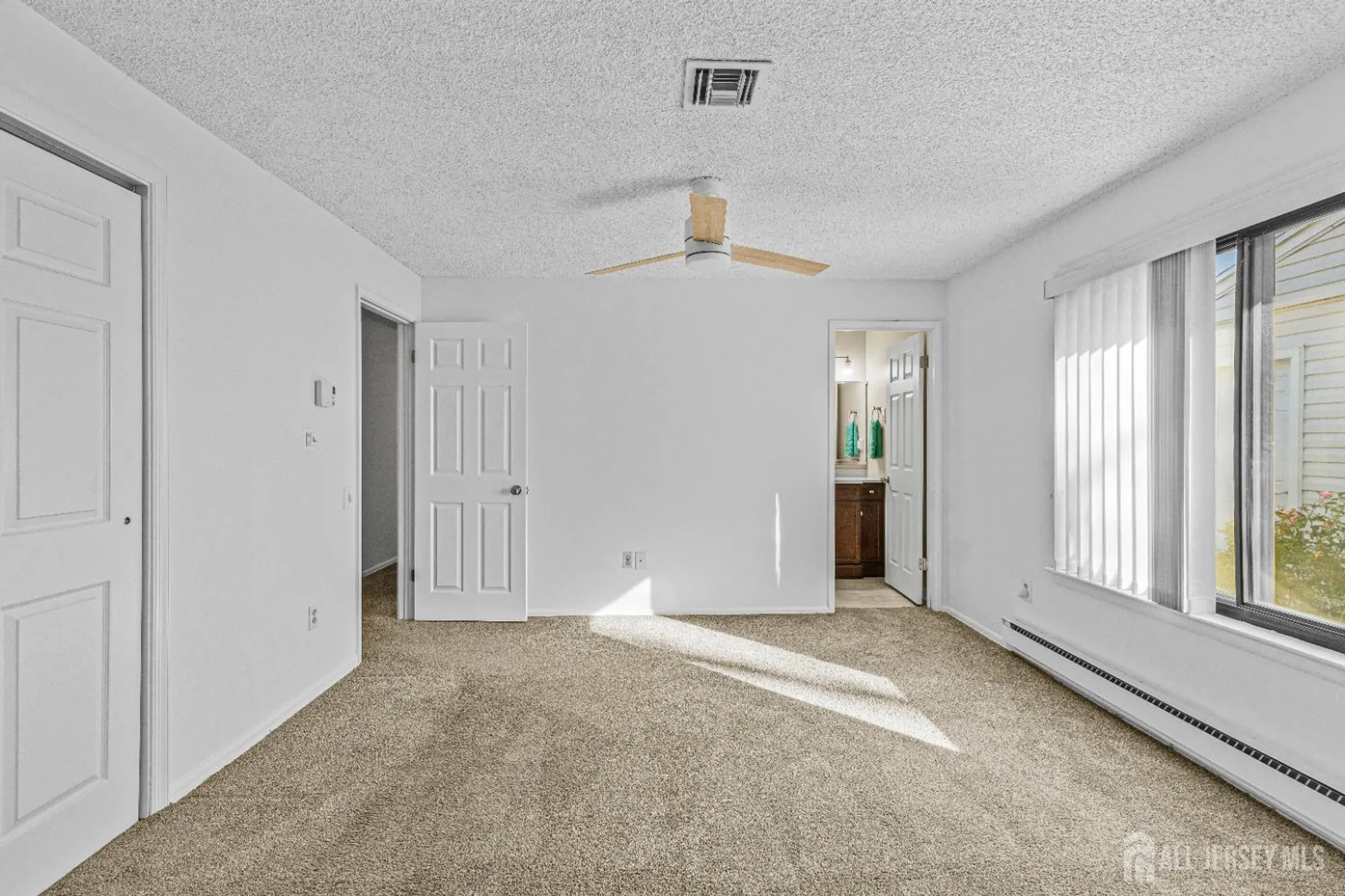 Property Slideshow image 12 of 23 | 6a aspen plz, Monroe, NJ, 08831