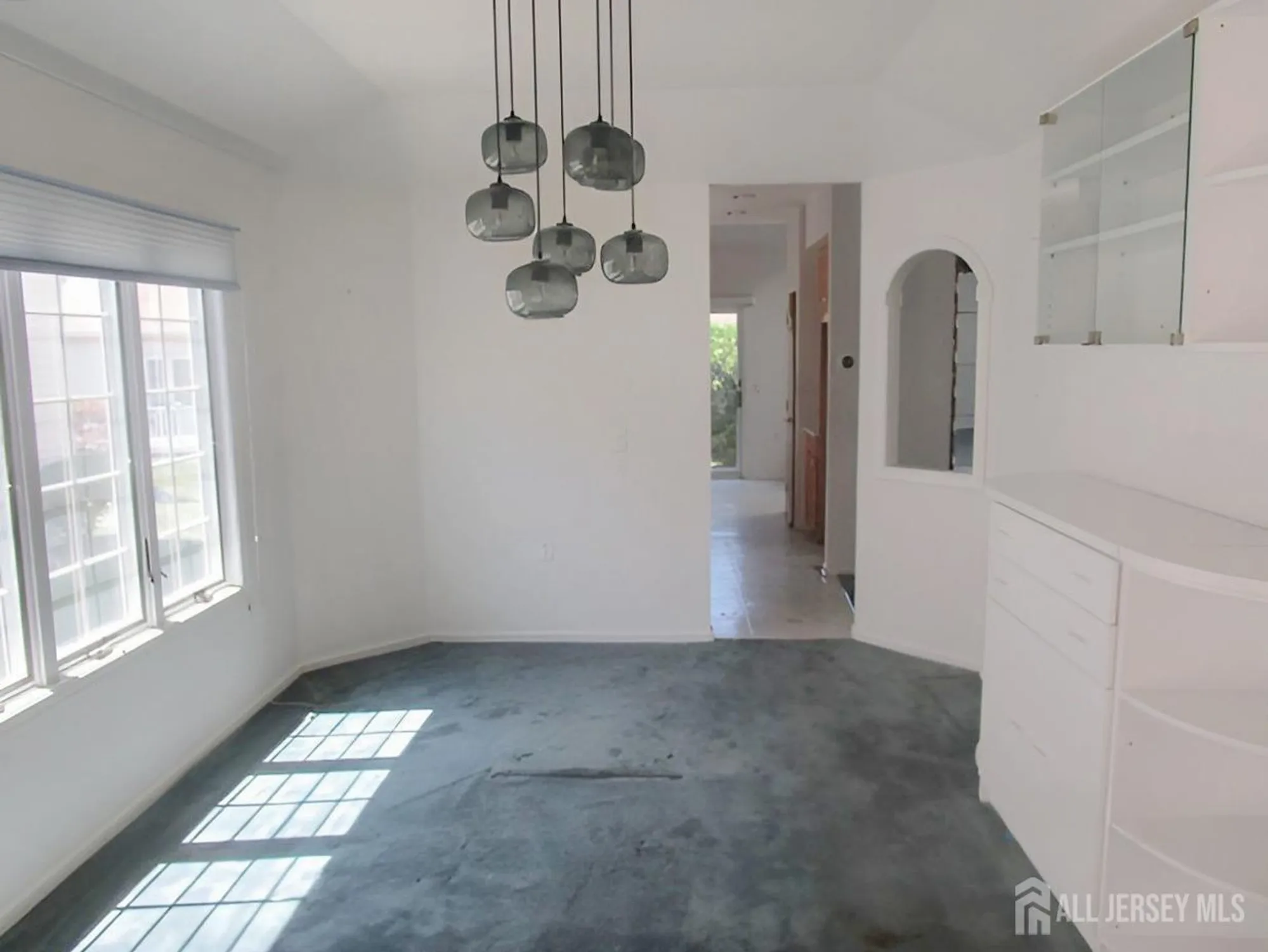 Property Slideshow image 9 of 13 | 44 dawson ln, Monroe, NJ, 08831