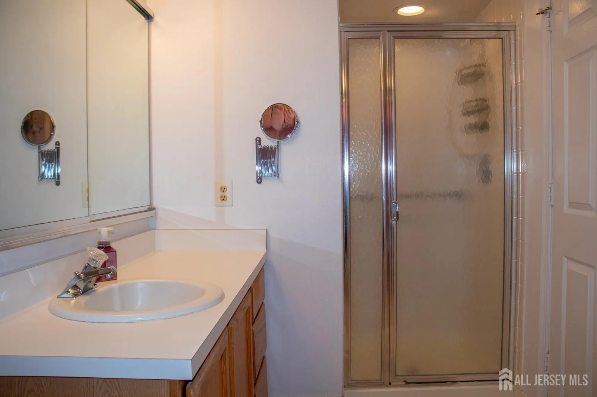 Property Slideshow image 26 of 37 | 267 nighthawk dr, Monroe, NJ, 08831