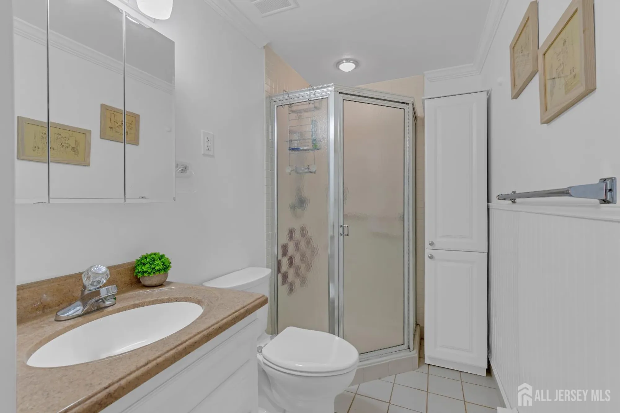 Property Slideshow image 18 of 22 | 335b old nassau rd, Monroe, NJ, 08831