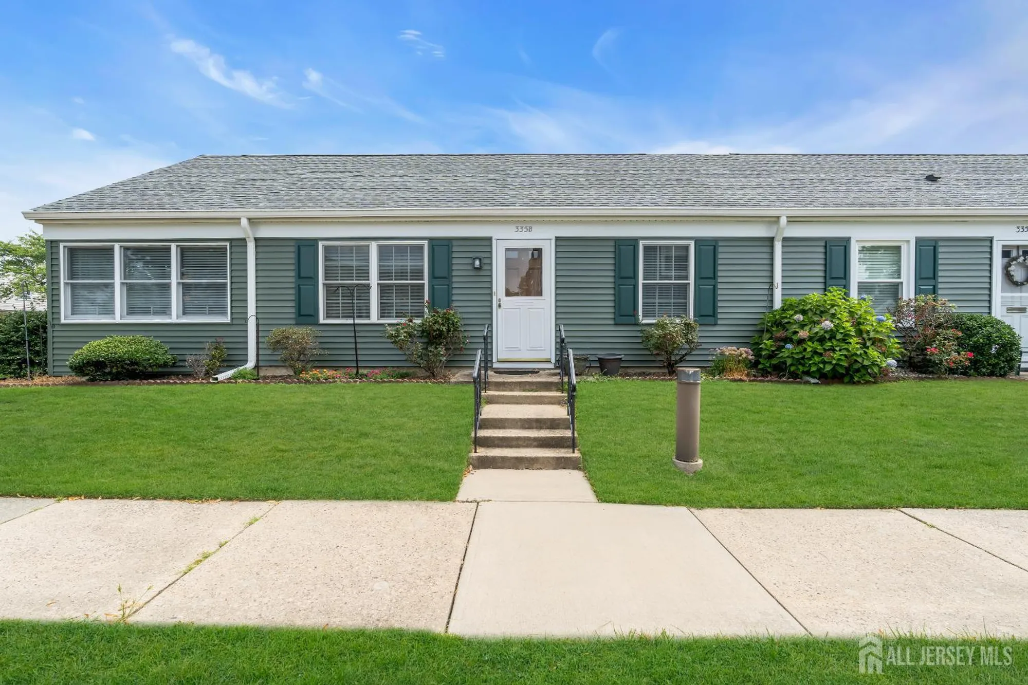 Property Slideshow image 1 of 22 | 335b old nassau rd, Monroe, NJ, 08831