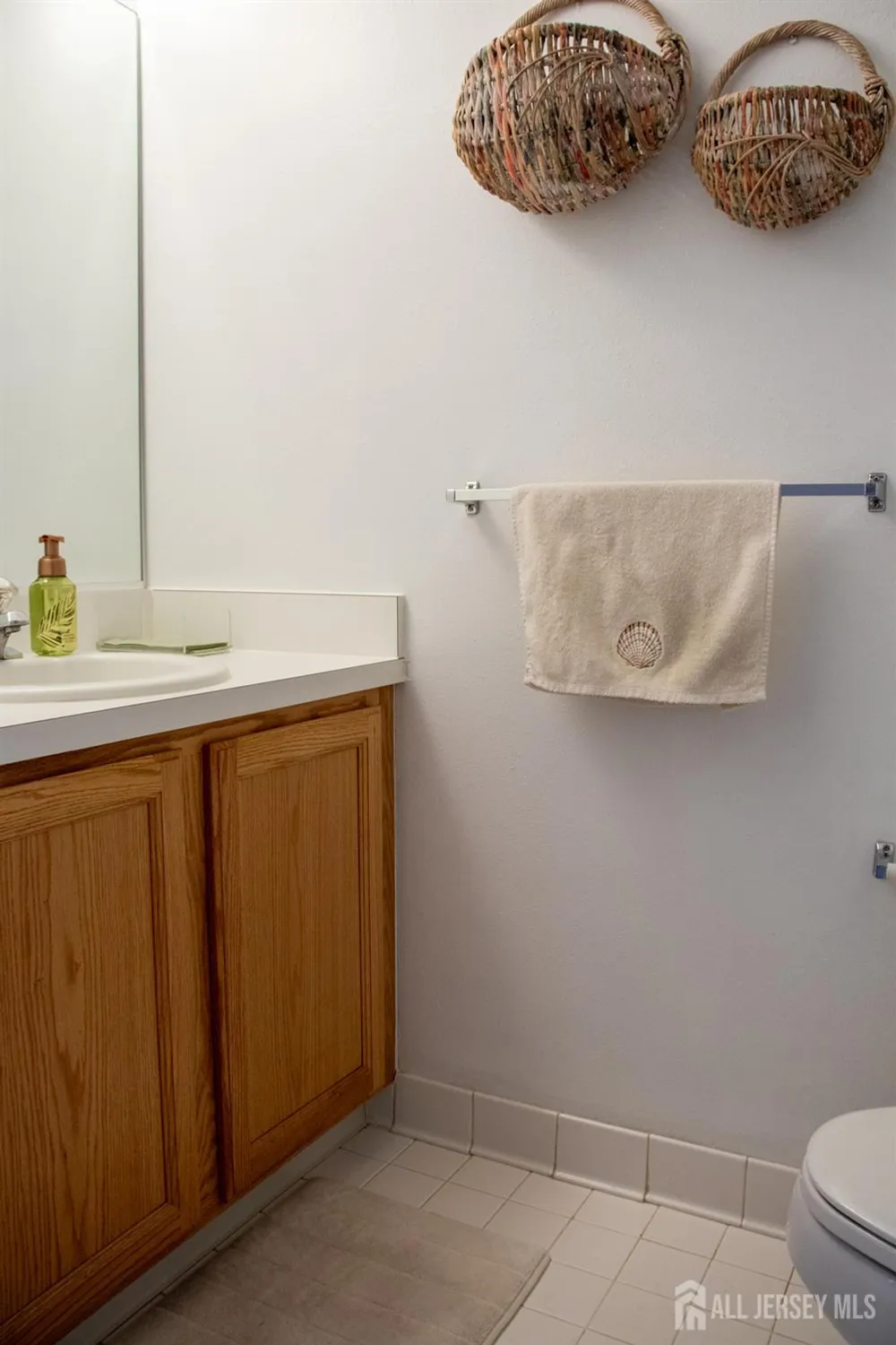 Property Slideshow image 28 of 37 | 267 nighthawk dr, Monroe, NJ, 08831