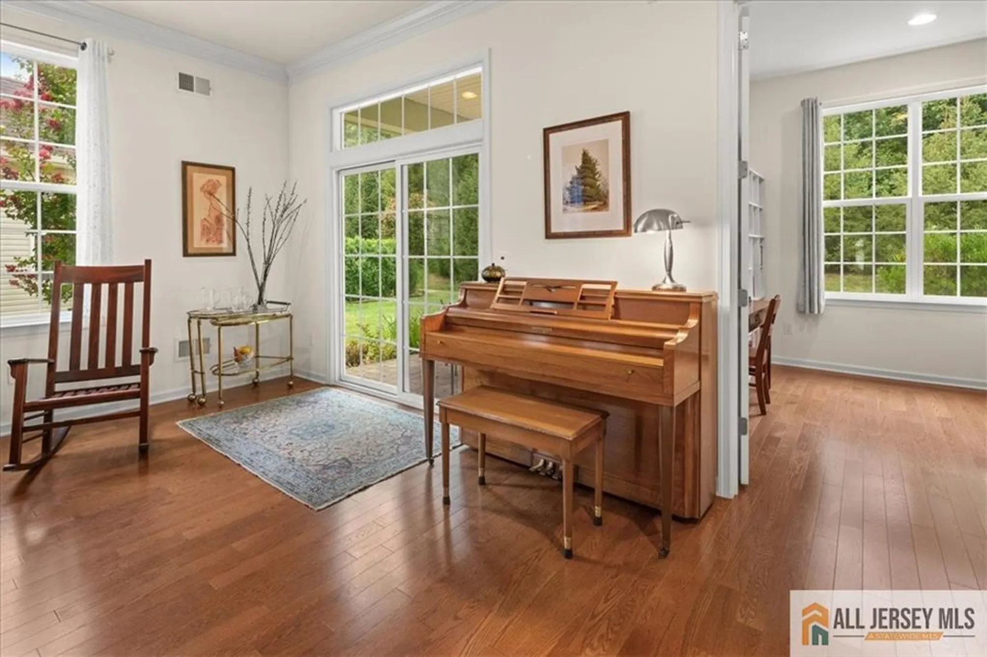 Property Slideshow image 16 of 52 | 14 hardwick dr, Kendall Park, NJ, 08824