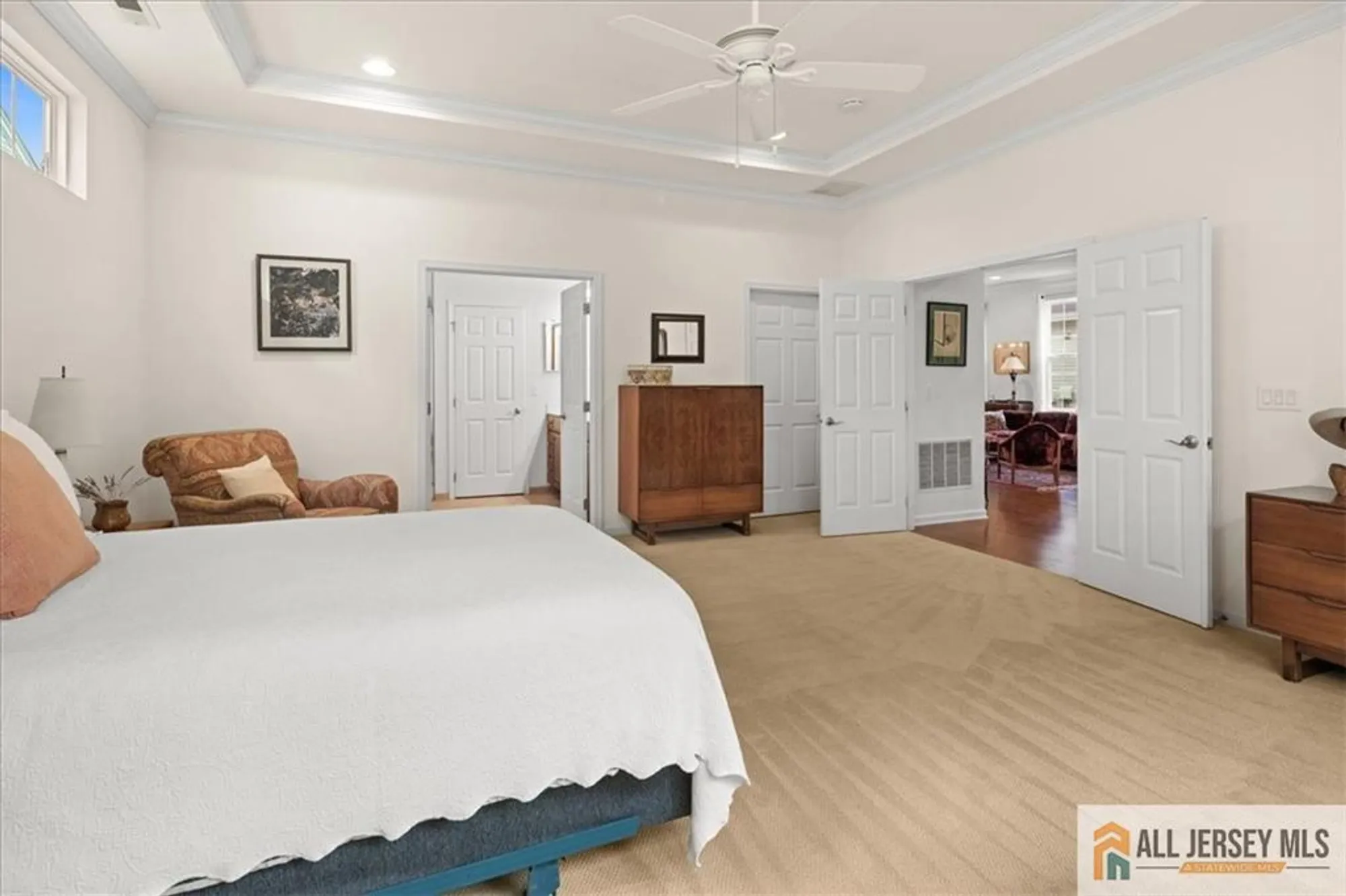 Property Slideshow image 20 of 52 | 14 hardwick dr, Kendall Park, NJ, 08824