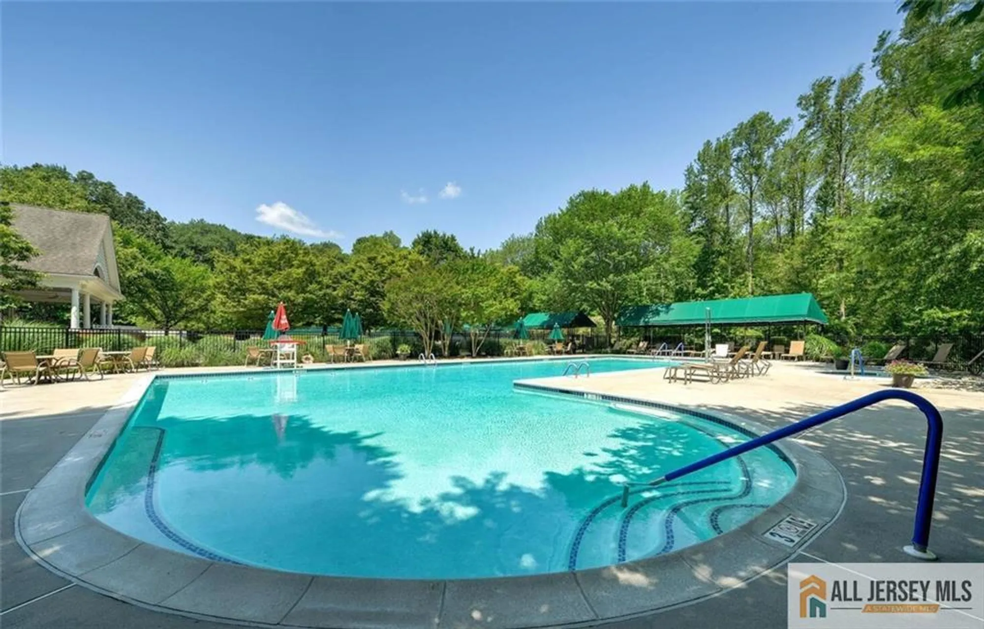 Property Slideshow image 49 of 52 | 14 hardwick dr, Kendall Park, NJ, 08824