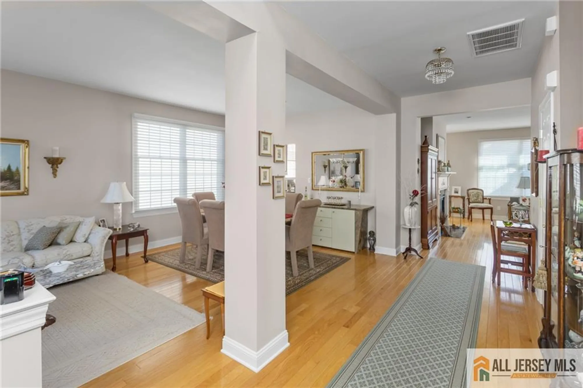 Property Slideshow image 7 of 37 | 297 heather way # 297, Monroe, NJ, 08831