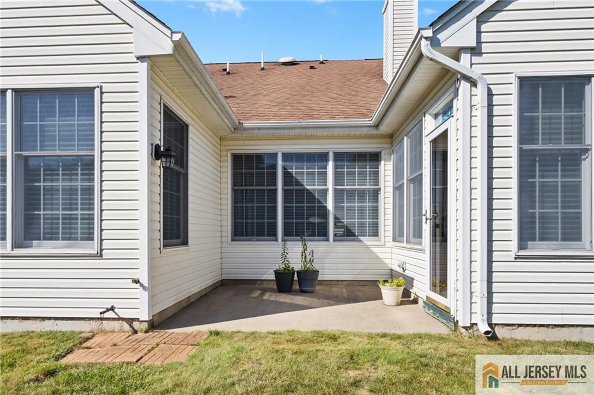 Property Slideshow image 37 of 37 | 297 heather way # 297, Monroe, NJ, 08831