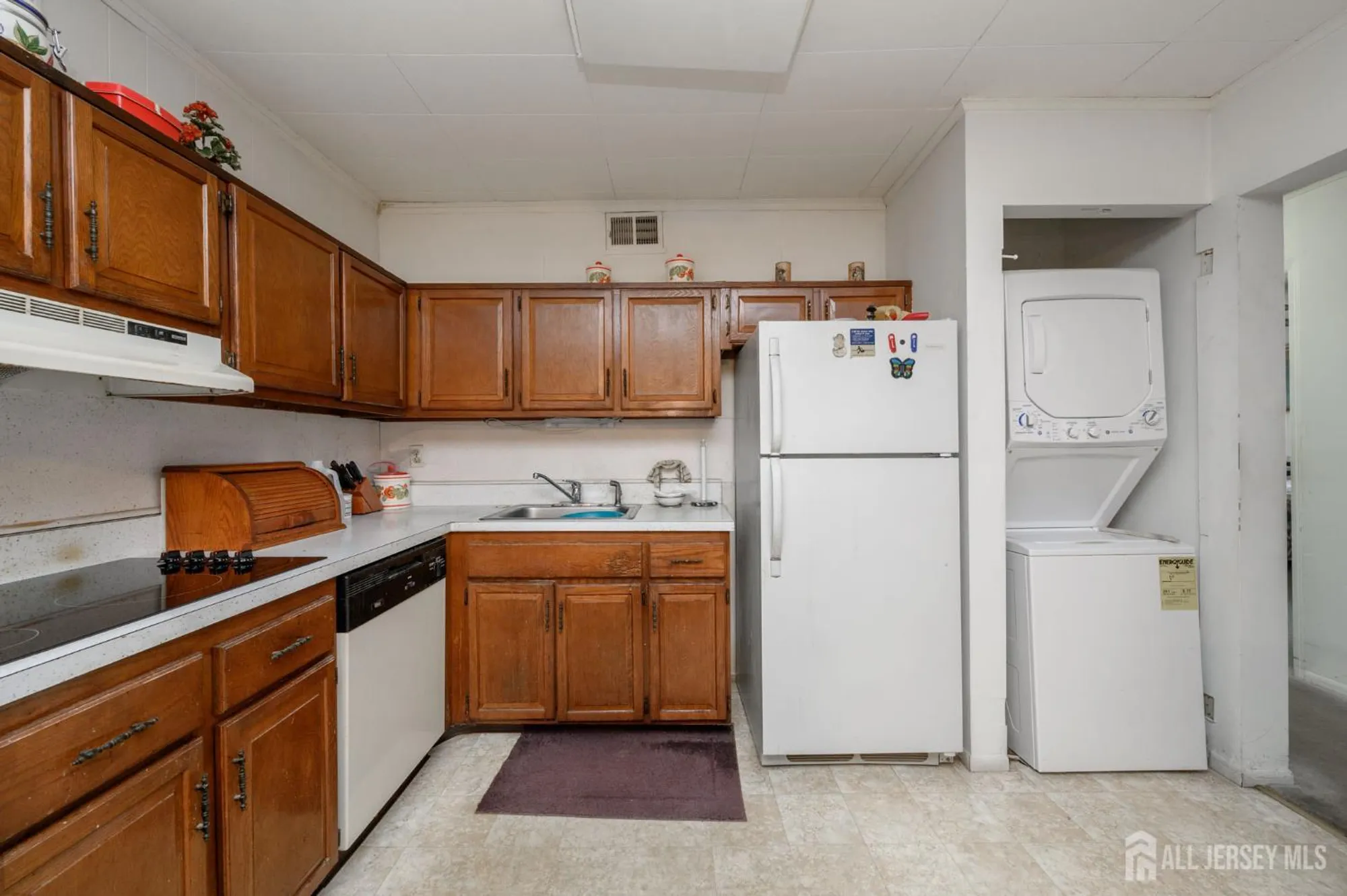 Property Slideshow image 10 of 24 | 12 zacatin rd a, Freehold, NJ, 07728