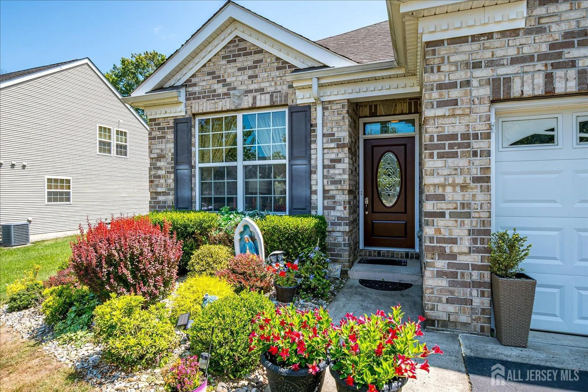 Property Slideshow image 5 of 52 | 22 silver charm rd, Manalapan, NJ, 07726