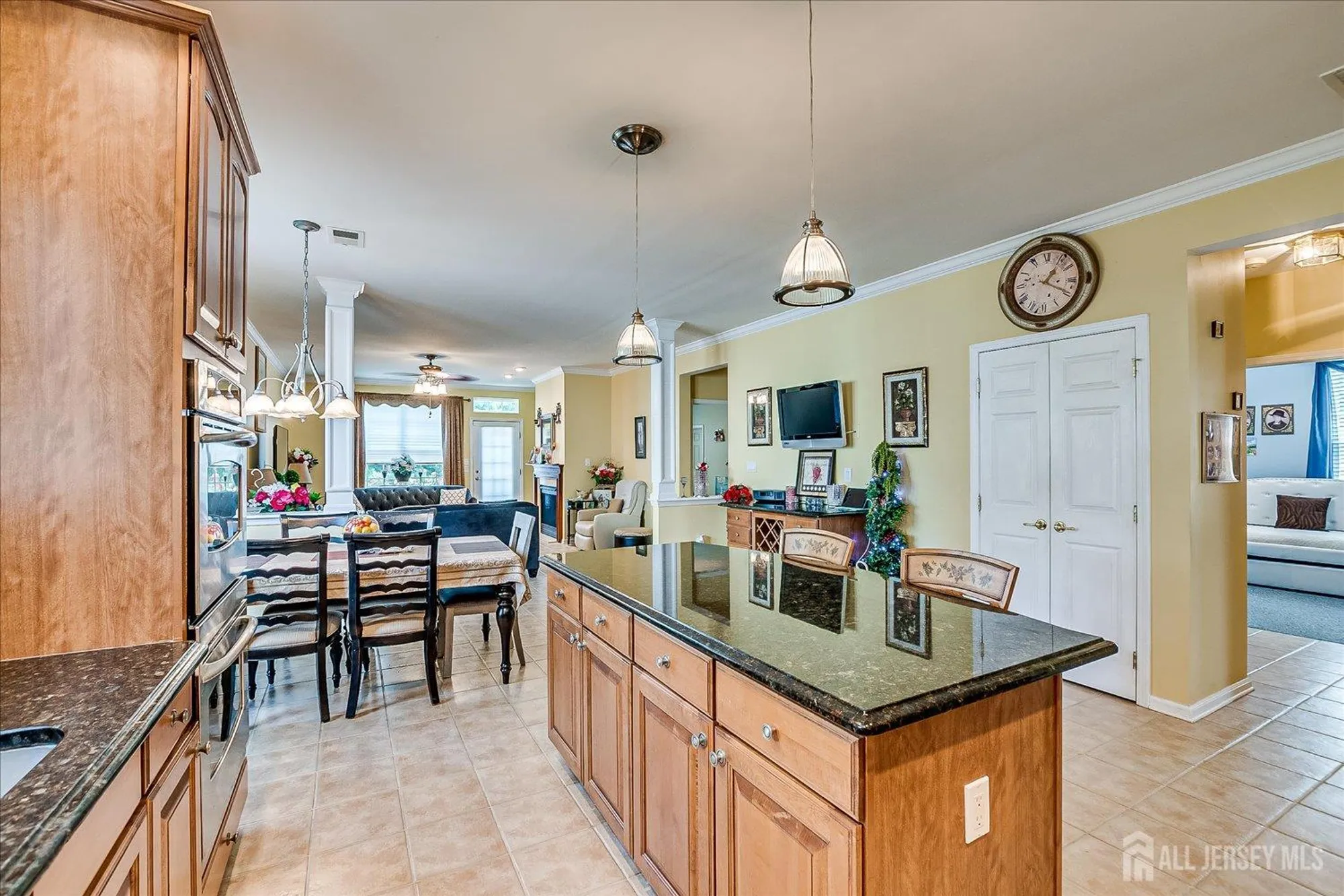 Property Slideshow image 18 of 52 | 22 silver charm rd, Manalapan, NJ, 07726