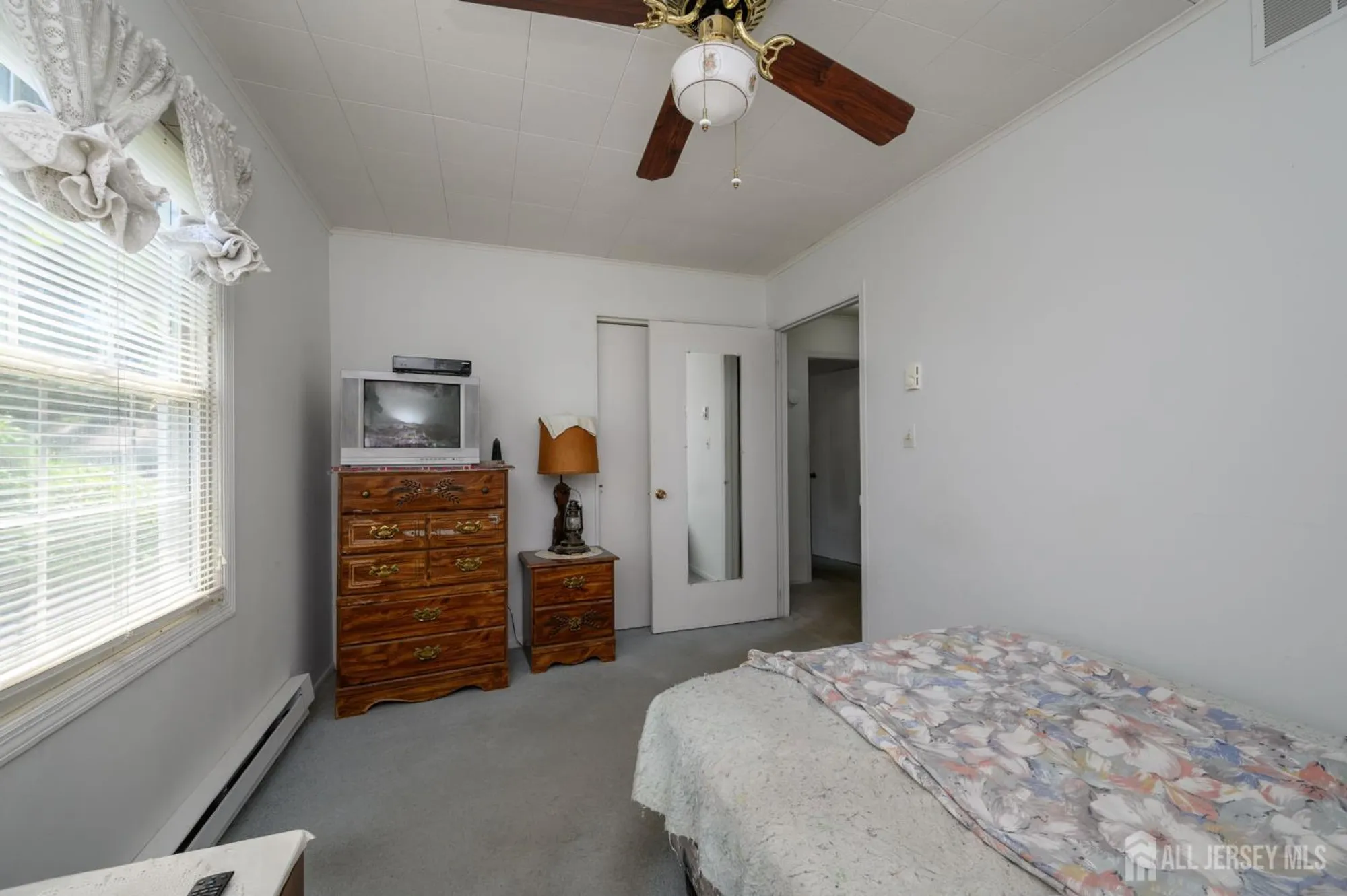 Property Slideshow image 18 of 24 | 12 zacatin rd a, Freehold, NJ, 07728