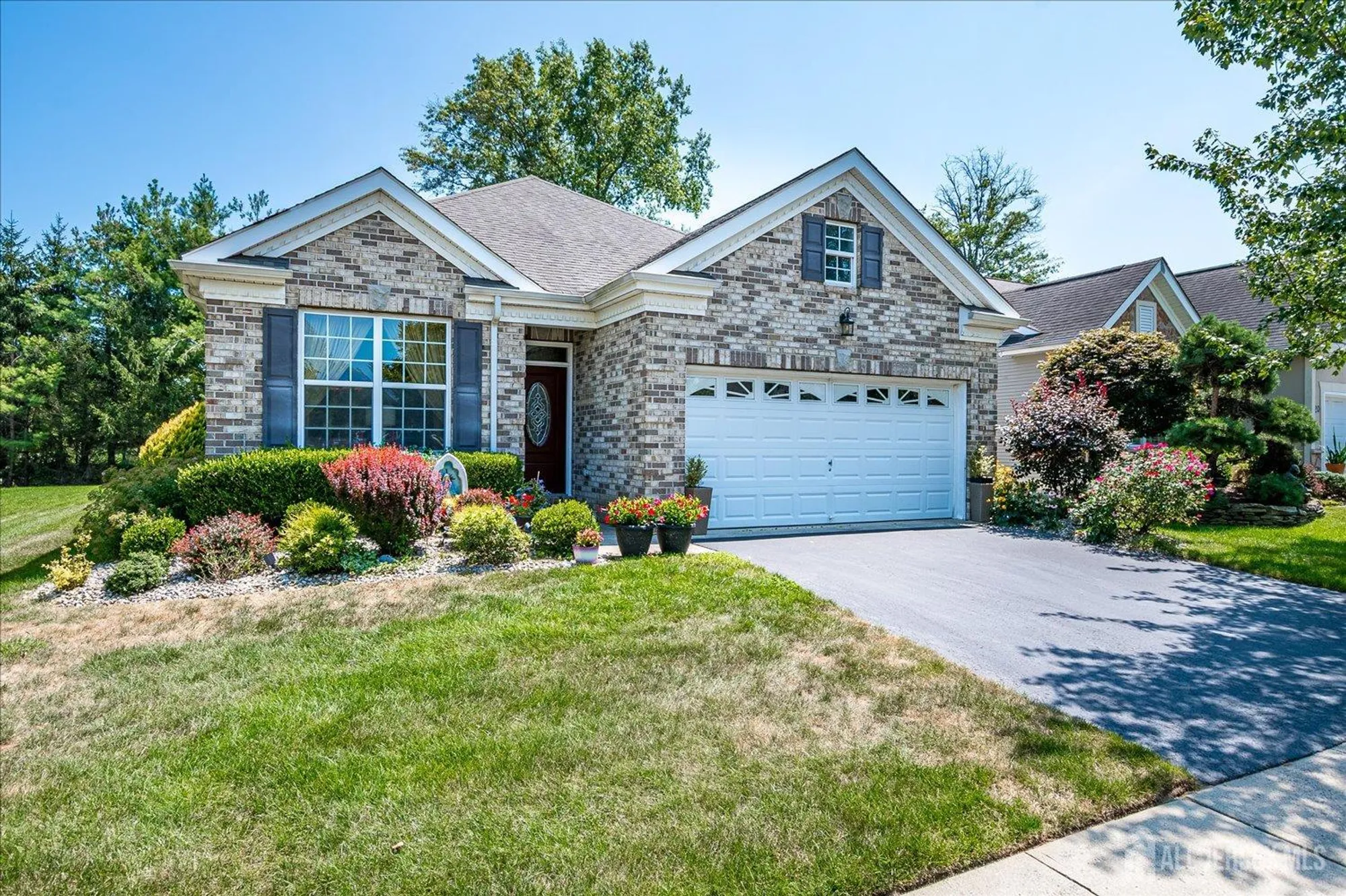 Property Slideshow image 4 of 52 | 22 silver charm rd, Manalapan, NJ, 07726