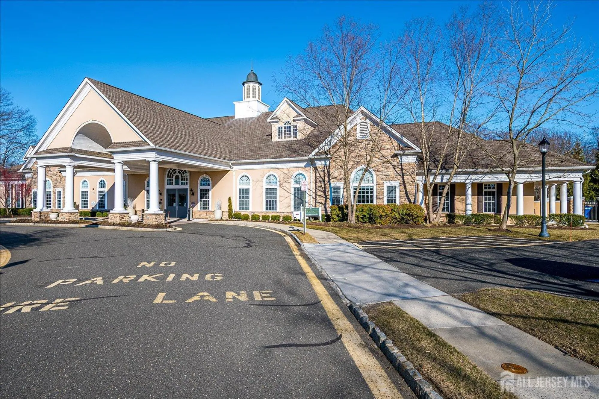 Property Slideshow image 42 of 52 | 22 silver charm rd, Manalapan, NJ, 07726