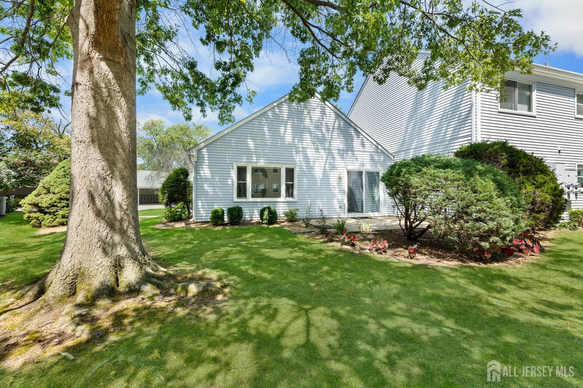 Property Slideshow image 33 of 42 | 394c orrington ln, Monroe, NJ, 08831