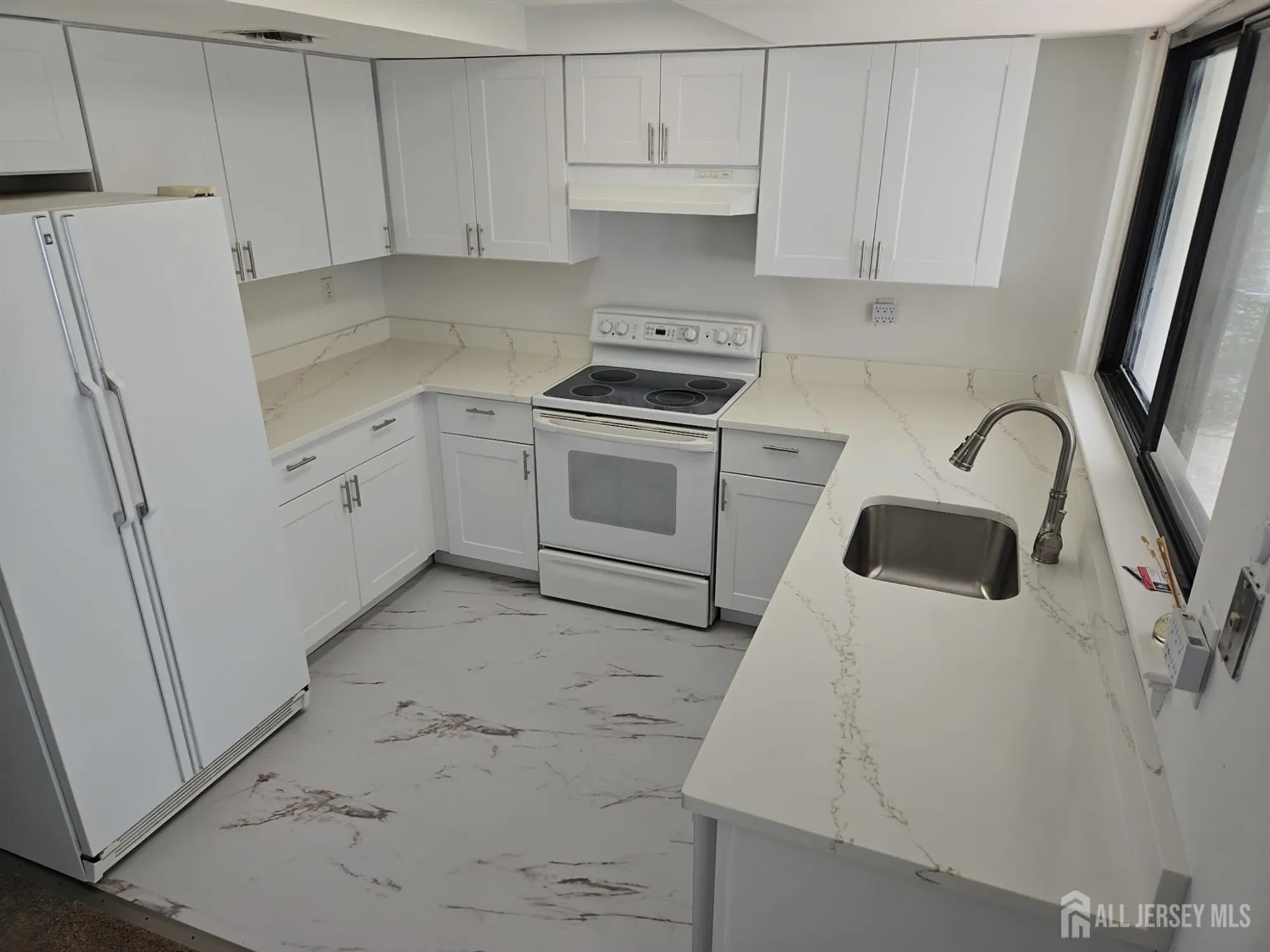 Property Slideshow image 4 of 23 | 6a aspen plz, Monroe, NJ, 08831