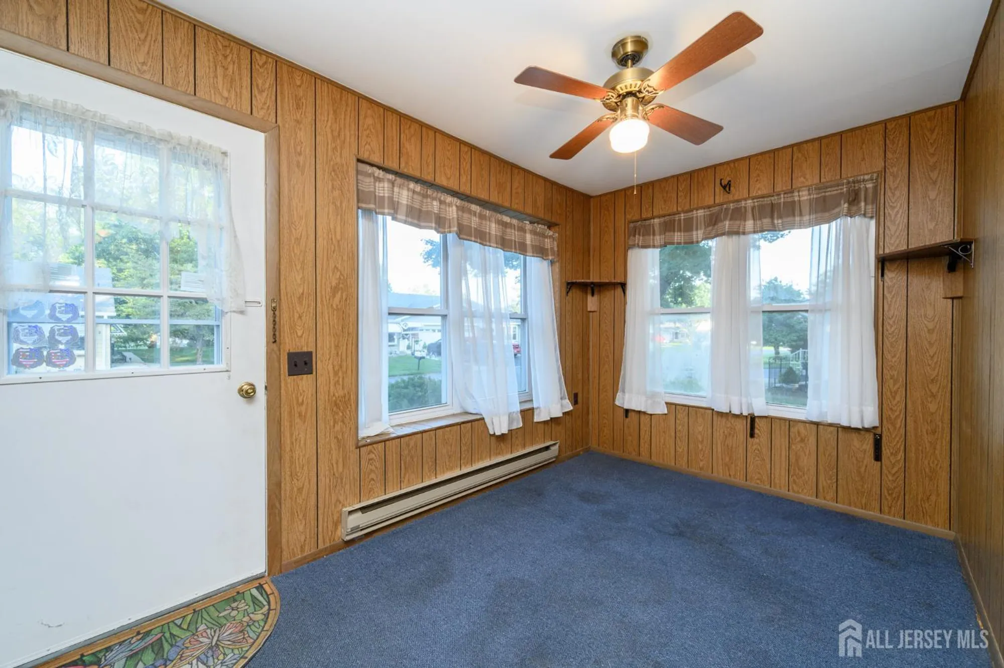 Property Slideshow image 5 of 27 | 4a salem dr, Whiting, NJ, 08759
