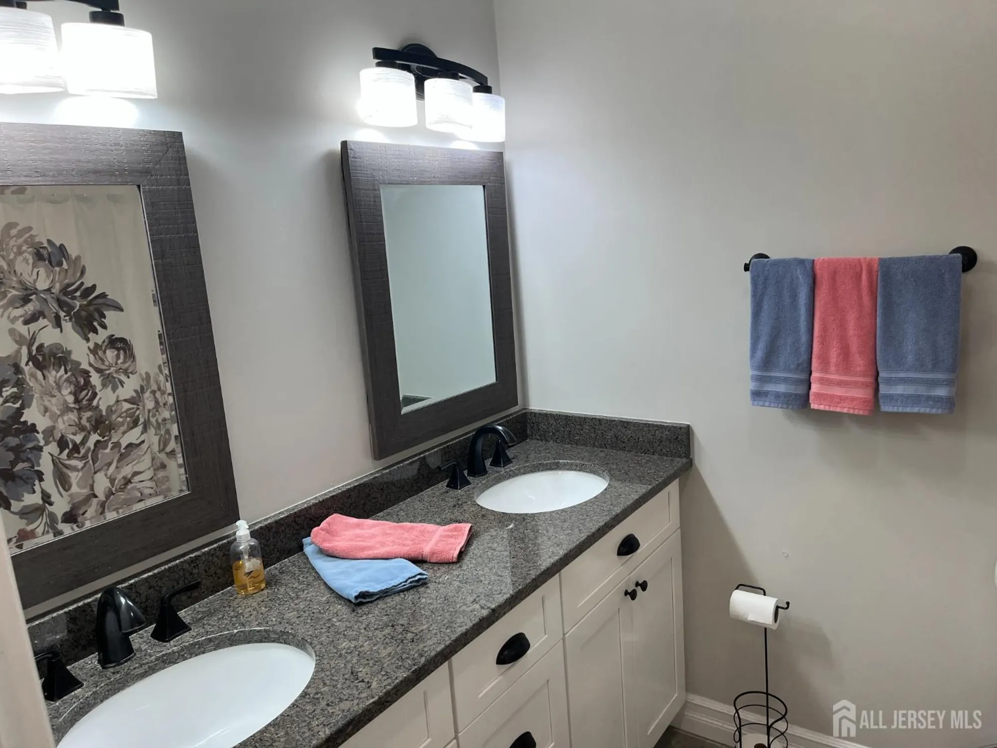 Property Slideshow image 21 of 27 | 8b john paul jones dr, Monroe, NJ, 08831