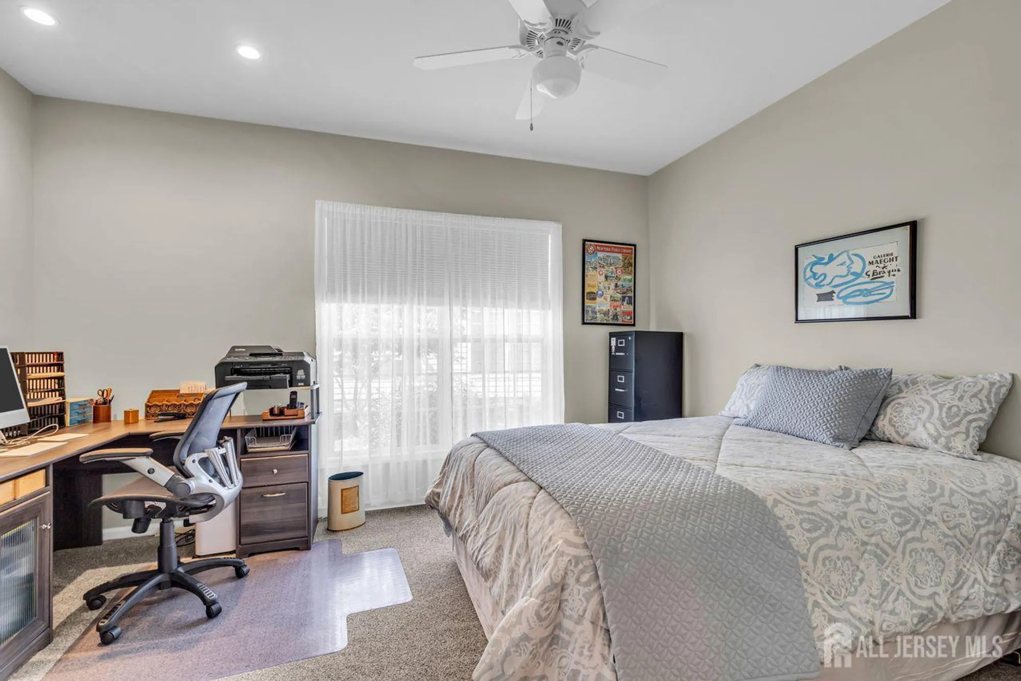 Property Slideshow image 20 of 36 | 448 crossfields ln, Somerset, NJ, 08873