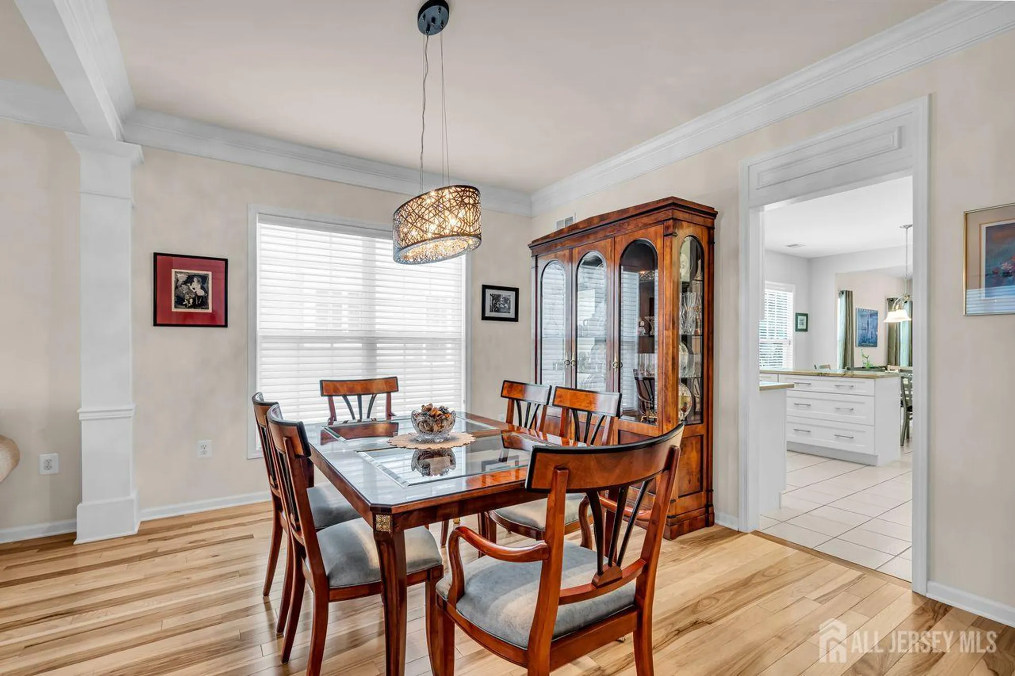 Property Slideshow image 8 of 36 | 448 crossfields ln, Somerset, NJ, 08873