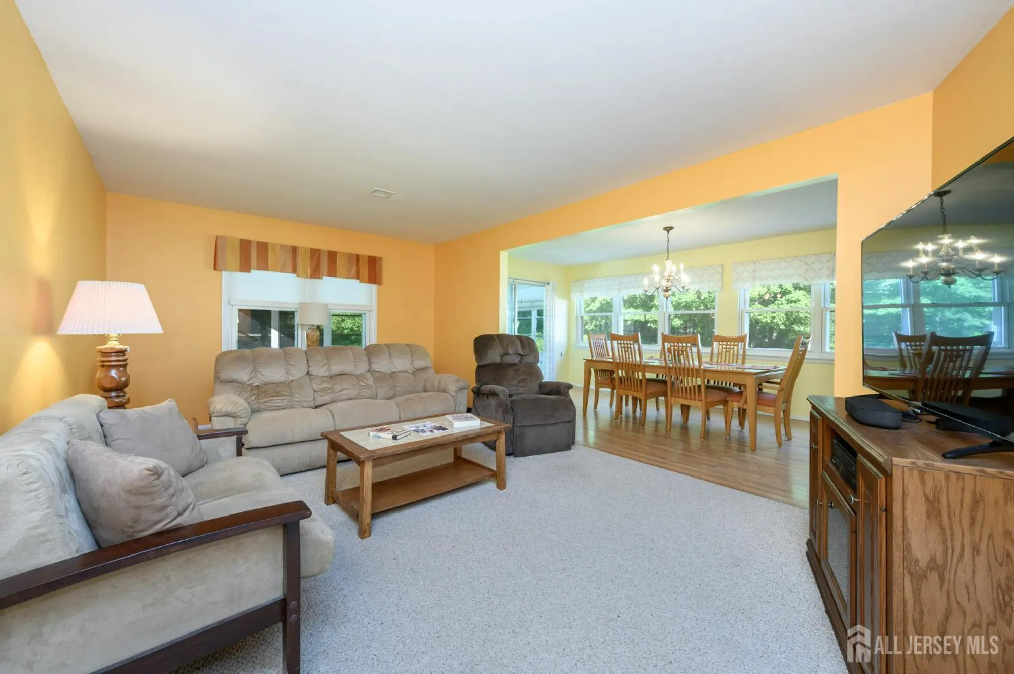 Property Slideshow image 5 of 35 | 11 graham ct, Brick, NJ, 08724