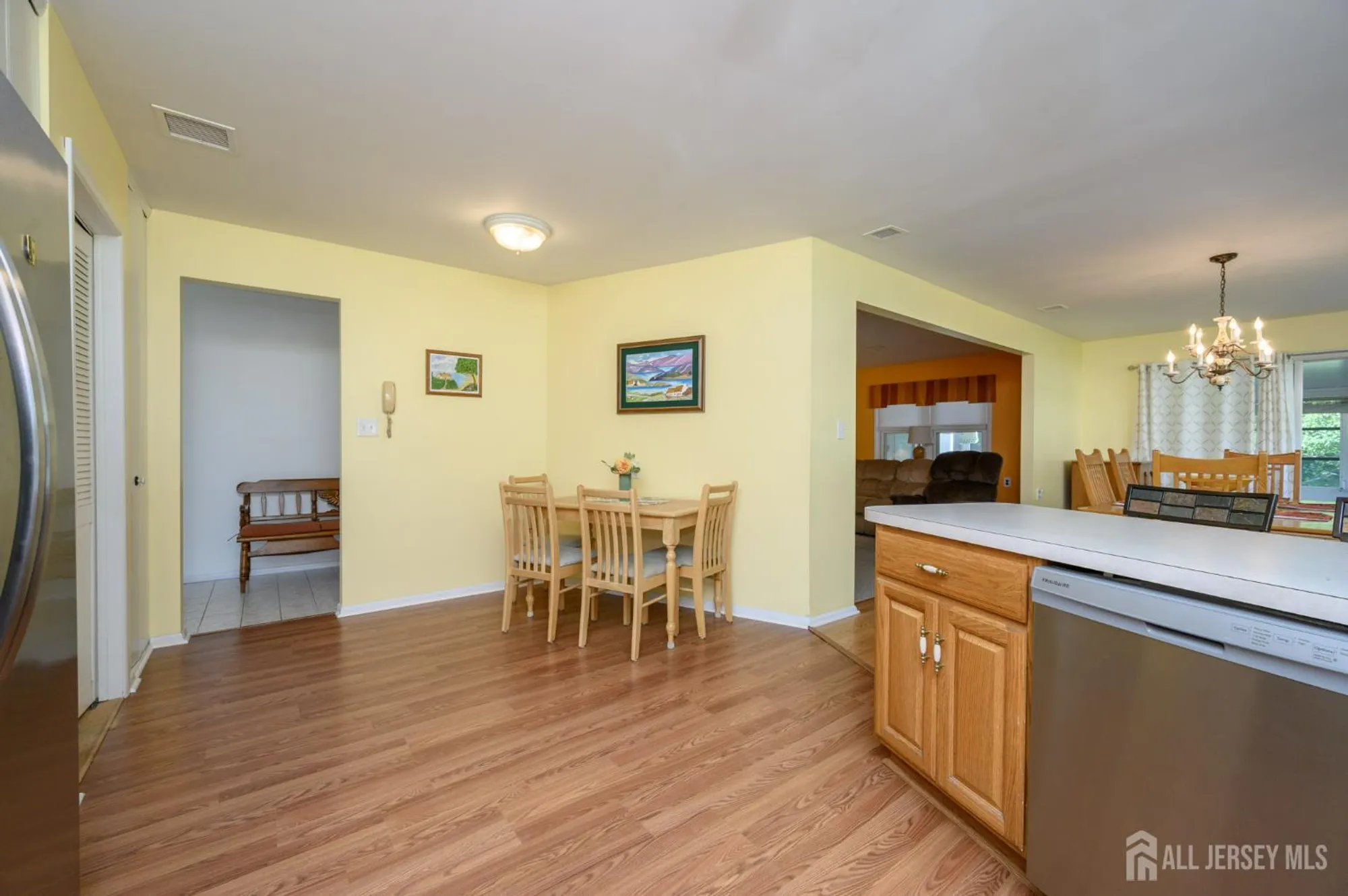 Property Slideshow image 12 of 35 | 11 graham ct, Brick, NJ, 08724