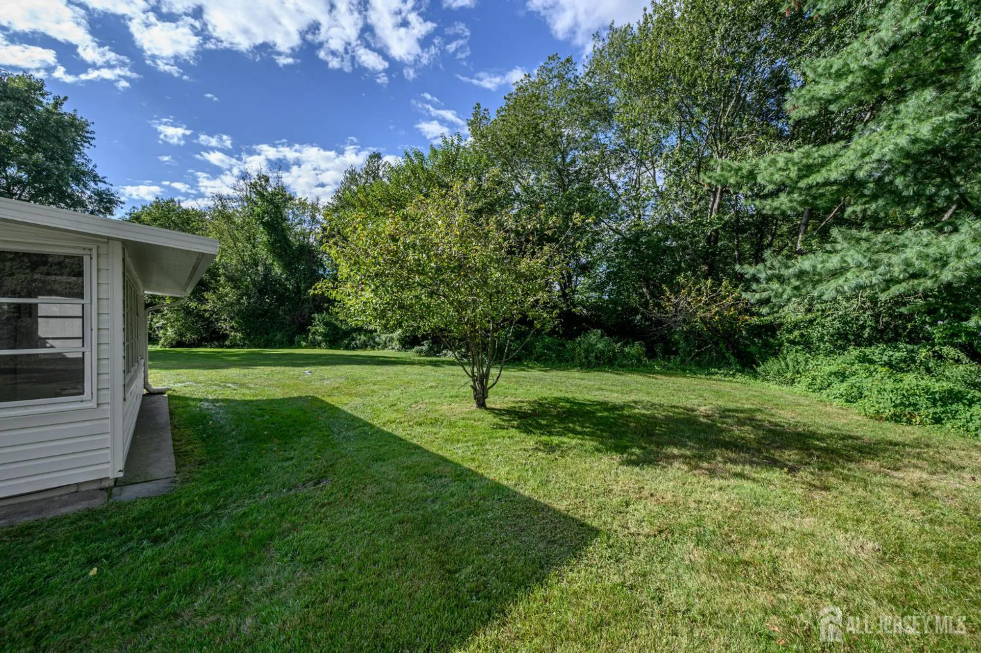 Property Slideshow image 34 of 35 | 11 graham ct, Brick, NJ, 08724