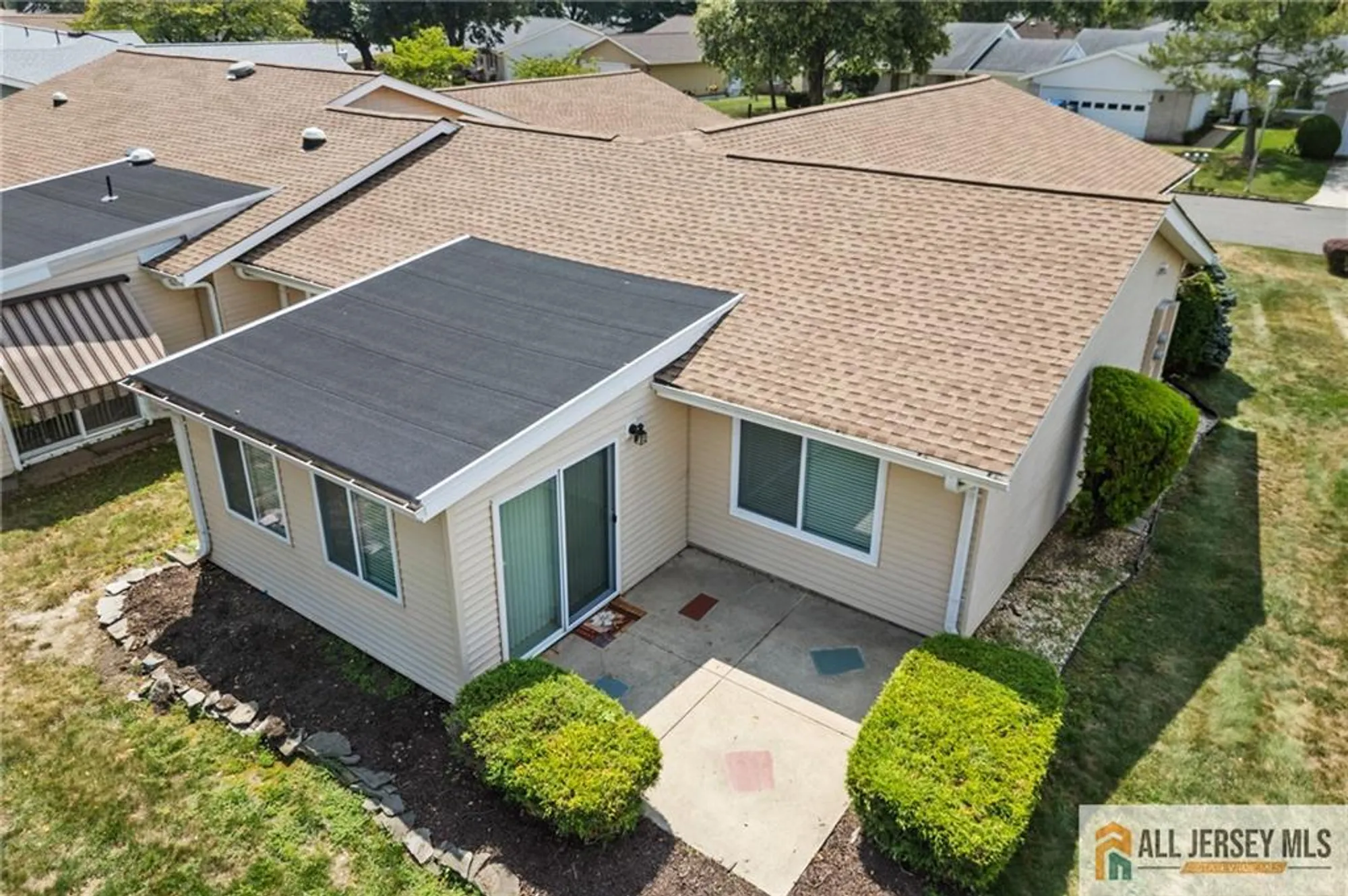 Property Slideshow image 24 of 26 | 297 yardley dr 297a, Monroe, NJ, 08831