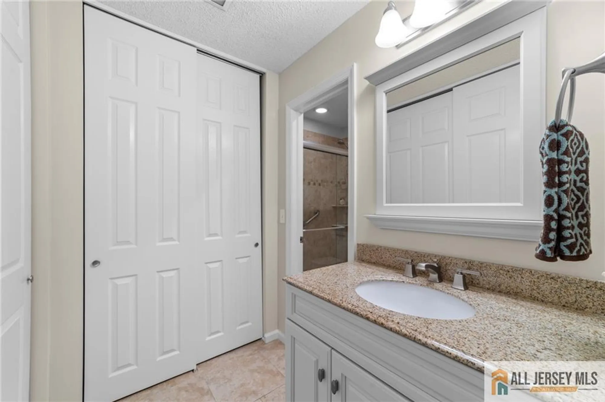 Property Slideshow image 13 of 26 | 297 yardley dr 297a, Monroe, NJ, 08831