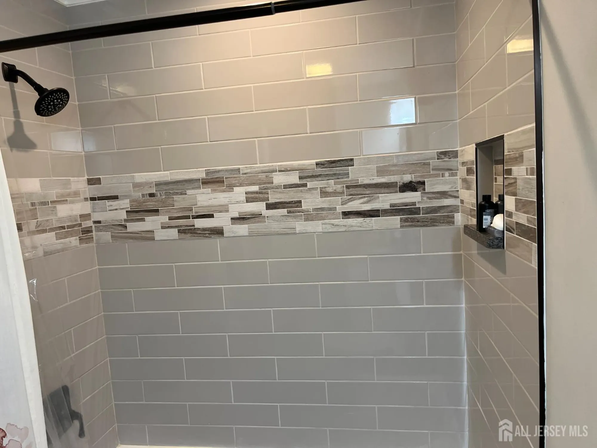 Property Slideshow image 12 of 27 | 8b john paul jones dr, Monroe, NJ, 08831